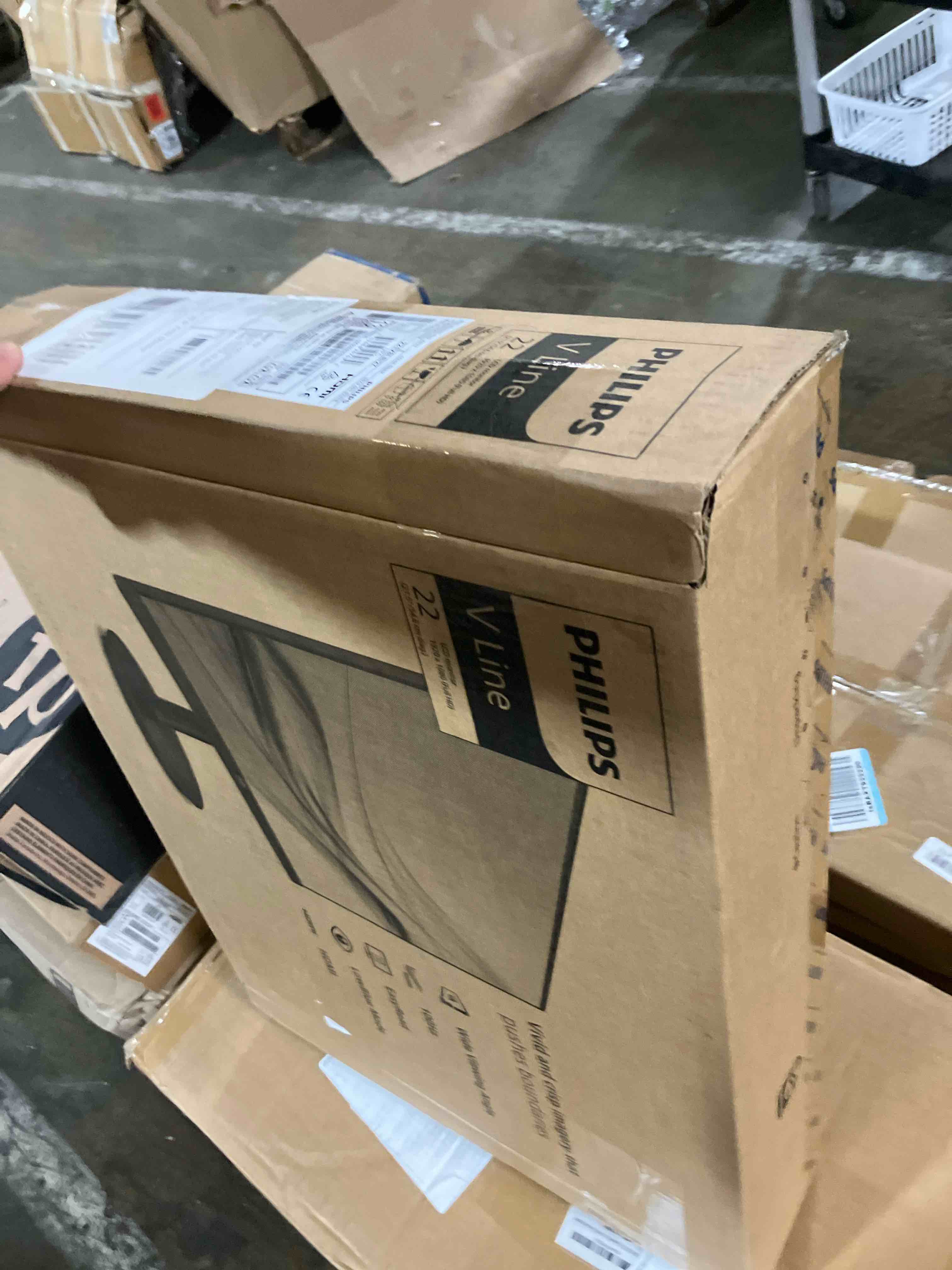 https://s3.amazonaws.com/lotting-images-prod/phillipi/BRN3607154_1759497712806.jpeg