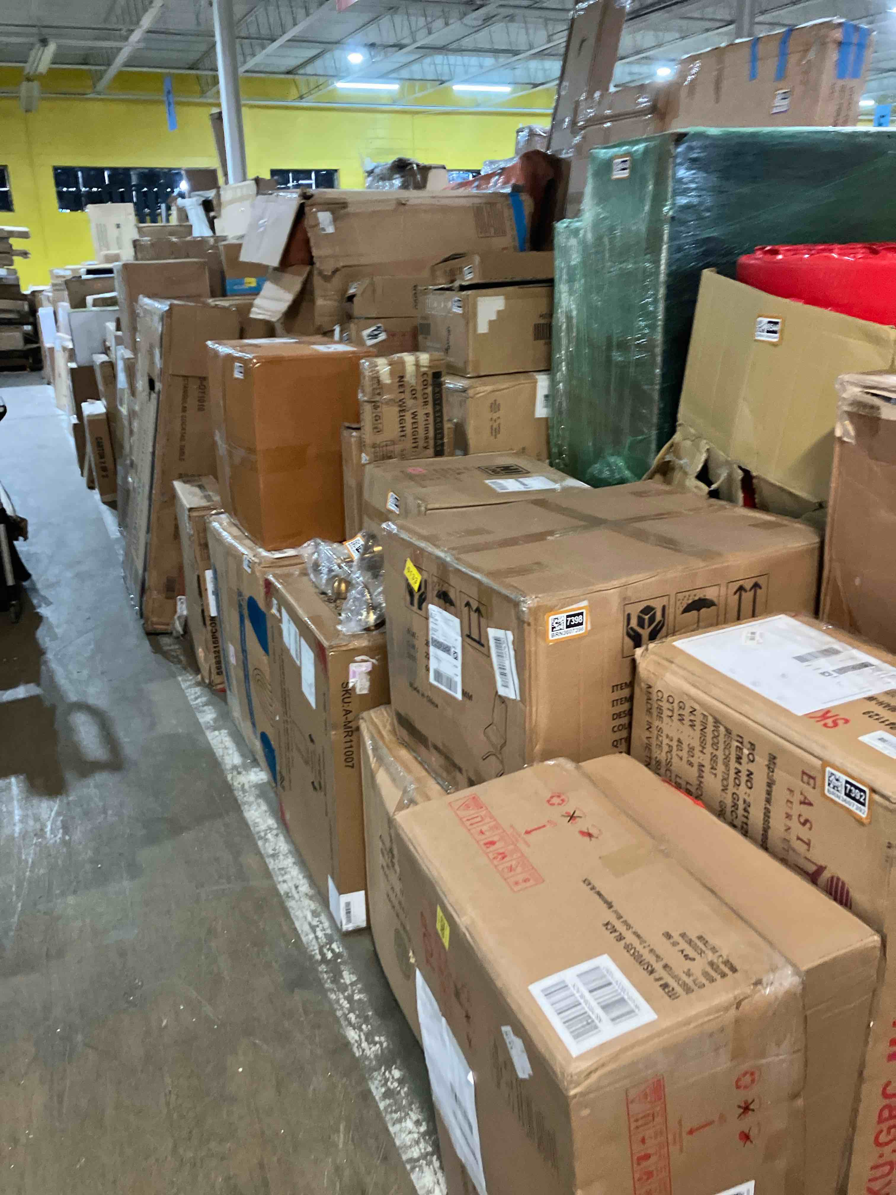 https://s3.amazonaws.com/lotting-images-prod/phillipi/BRN3607398_1759933999976.jpeg