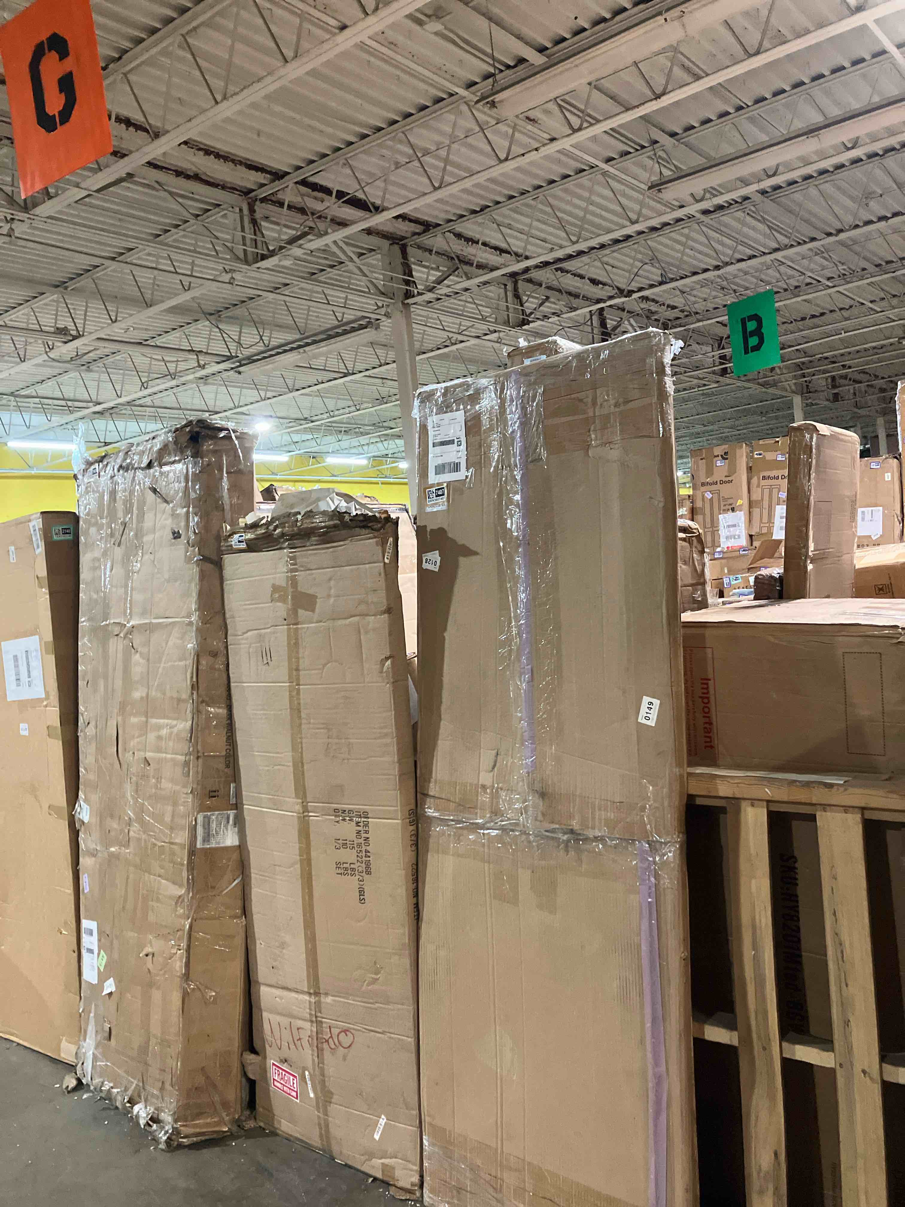 https://s3.amazonaws.com/lotting-images-prod/phillipi/BRN3607407_1759848282833.jpeg