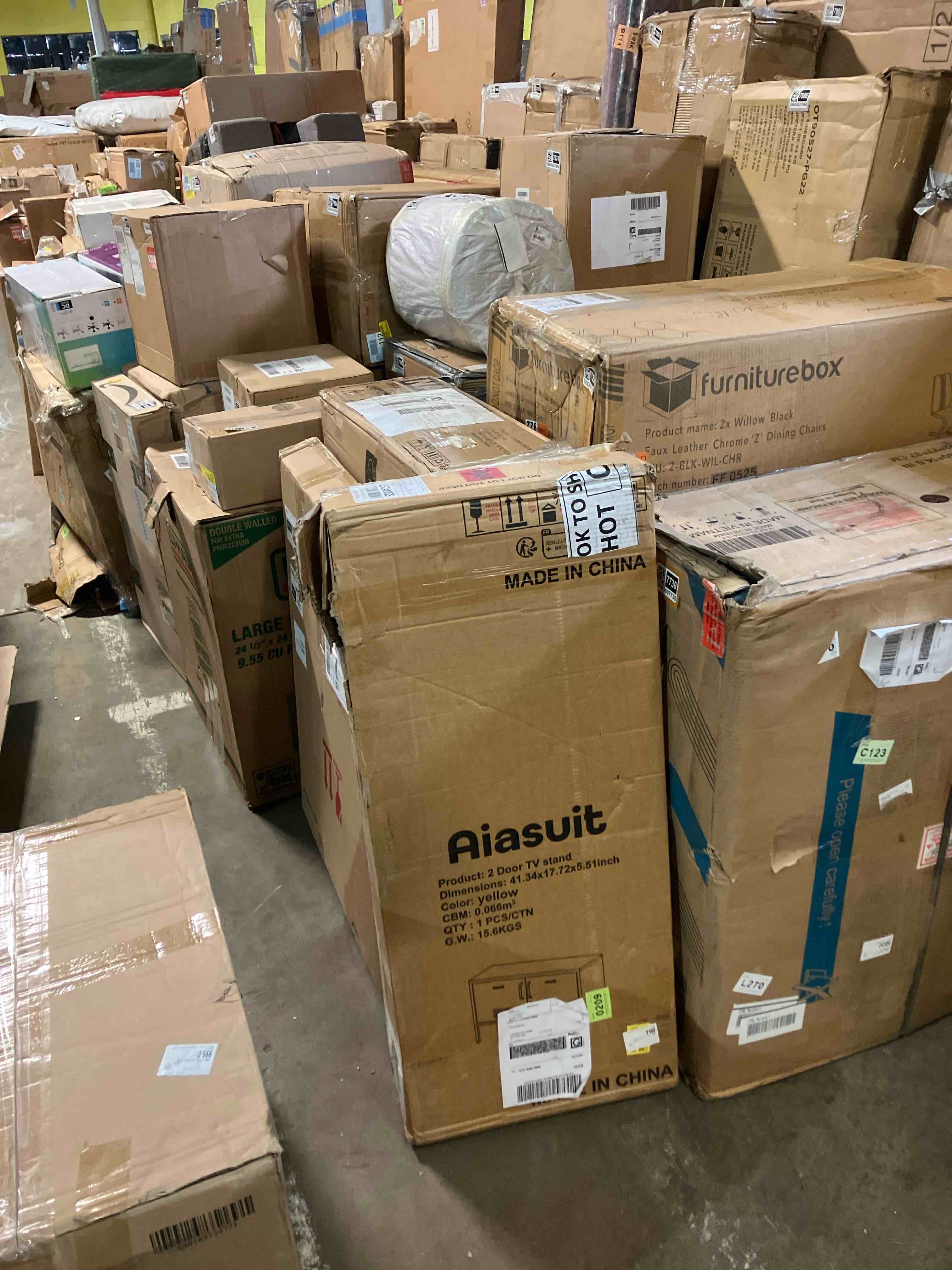 https://s3.amazonaws.com/lotting-images-prod/phillipi/BRN3607731_1760024158818.jpeg