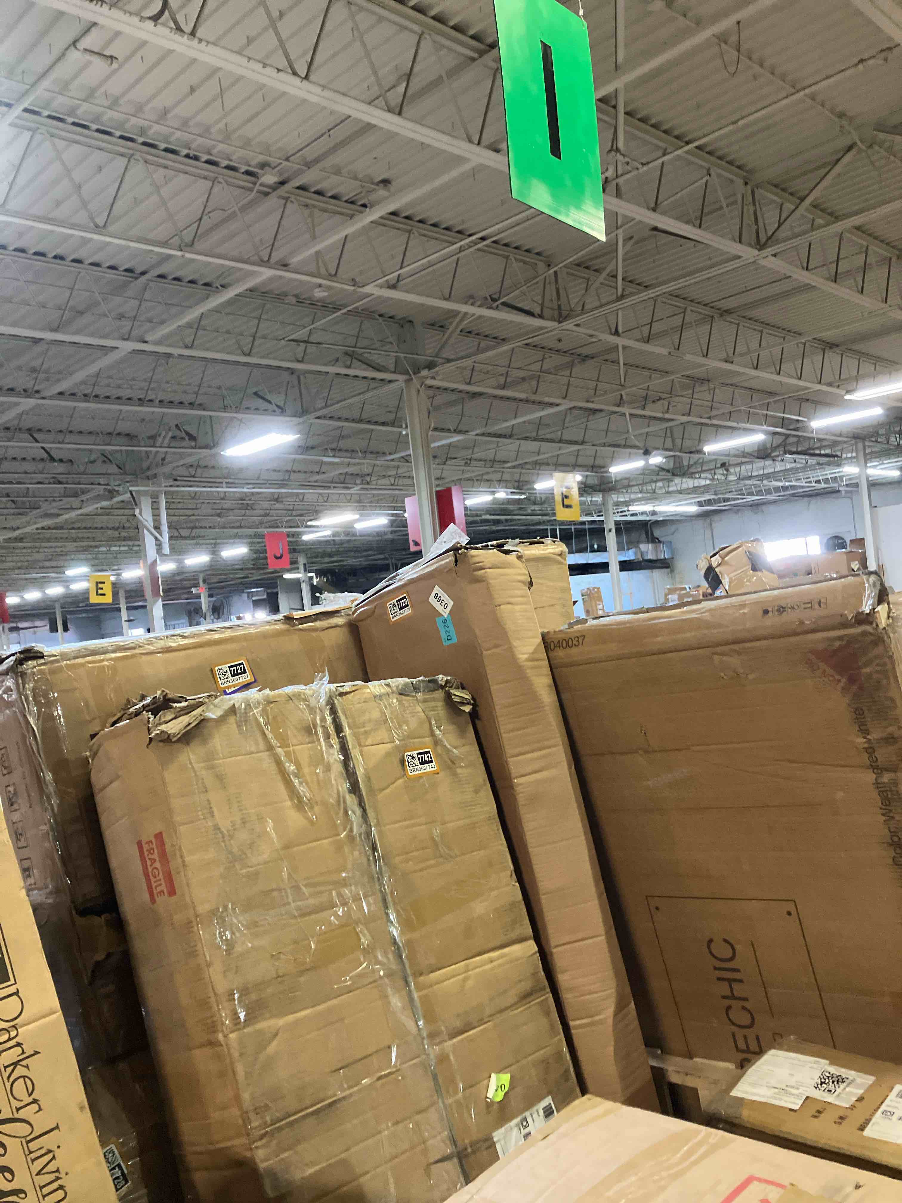 https://s3.amazonaws.com/lotting-images-prod/phillipi/BRN3607742_1760026452654.jpeg