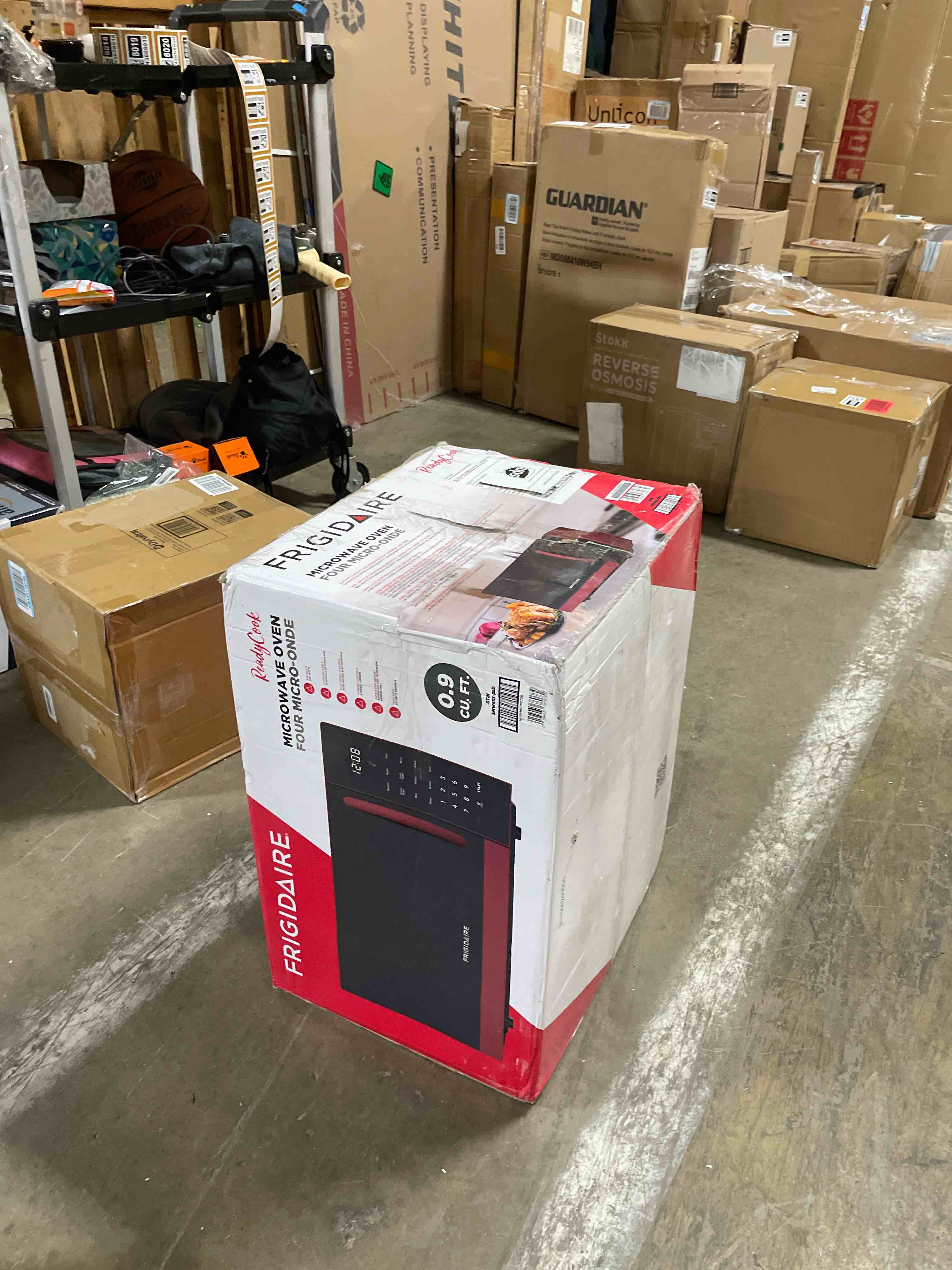 https://s3.amazonaws.com/lotting-images-prod/phillipi/BRN3608006_1760532601409.jpeg
