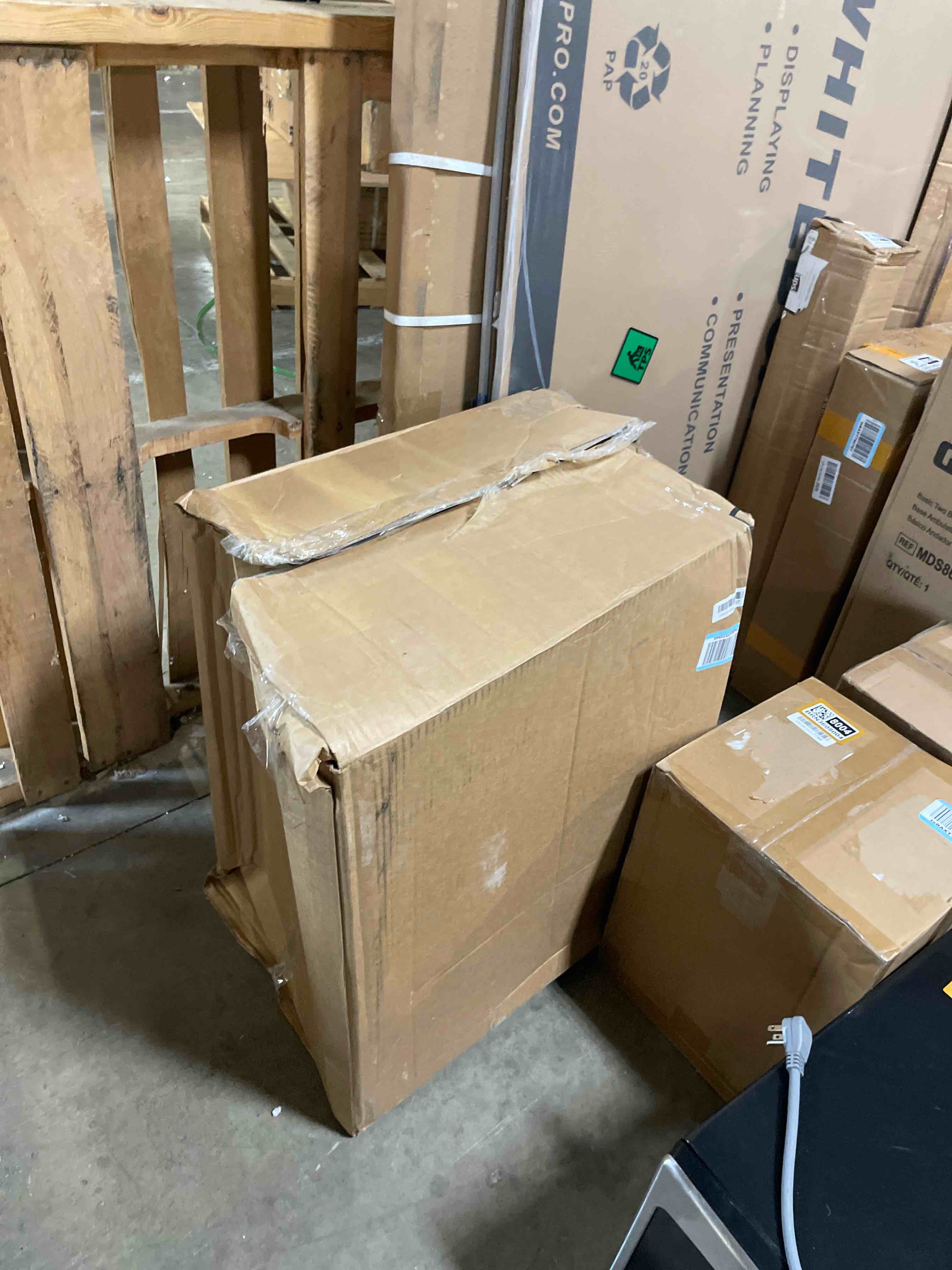 https://s3.amazonaws.com/lotting-images-prod/phillipi/BRN3608009_1760533635822.jpeg