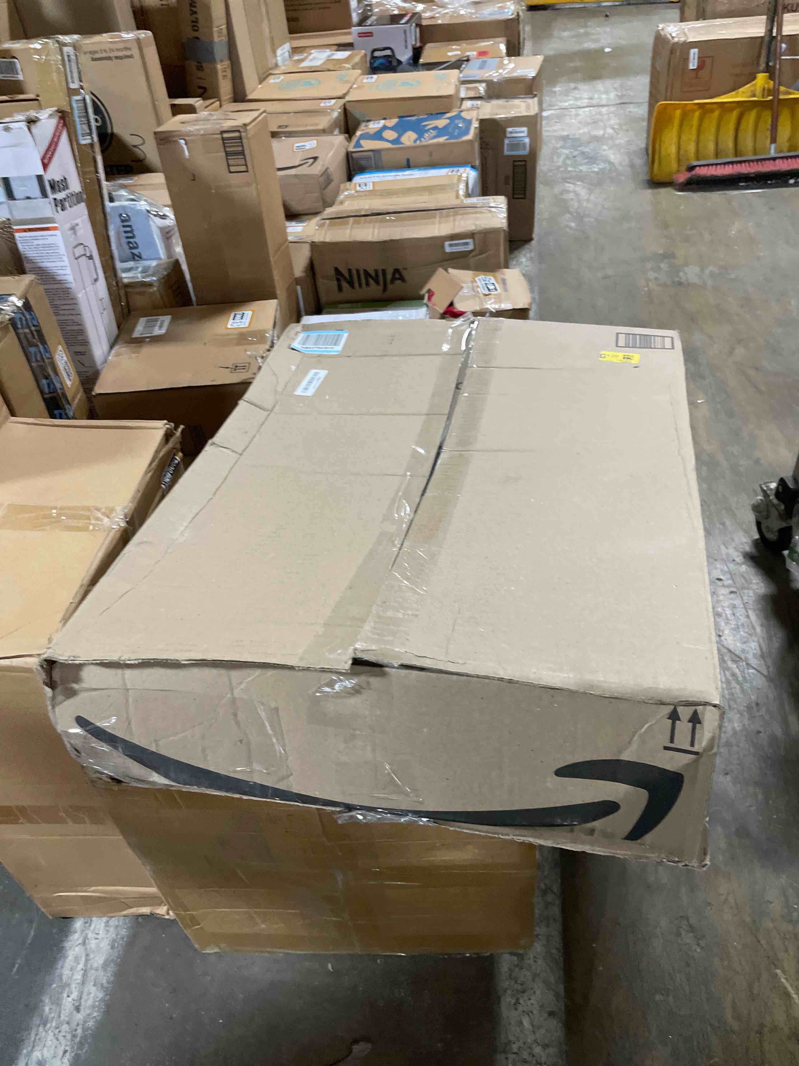 https://s3.amazonaws.com/lotting-images-prod/phillipi/BRN3608085_1760548402286.jpeg