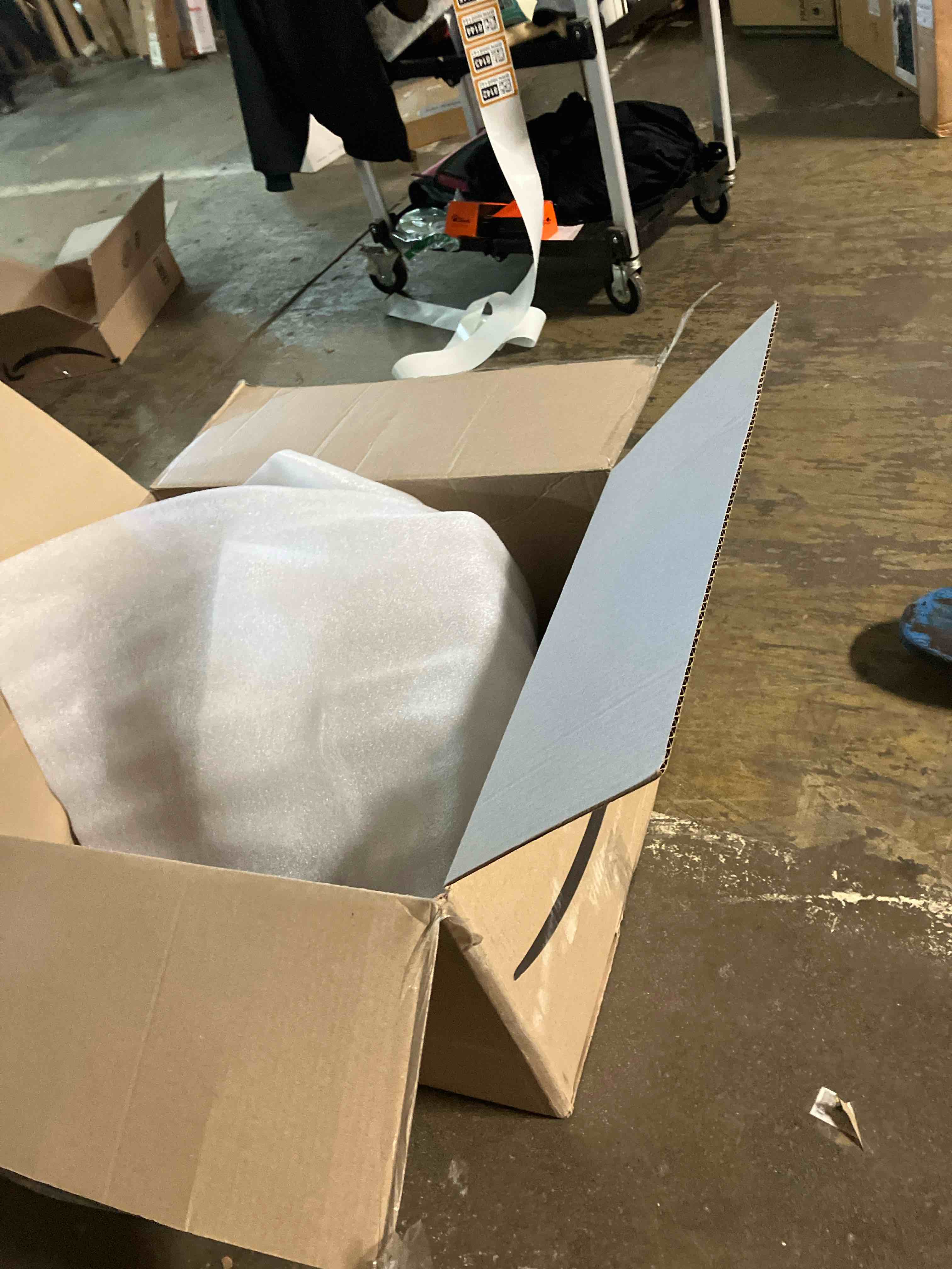 https://s3.amazonaws.com/lotting-images-prod/phillipi/BRN3608142_1760975291766.jpeg