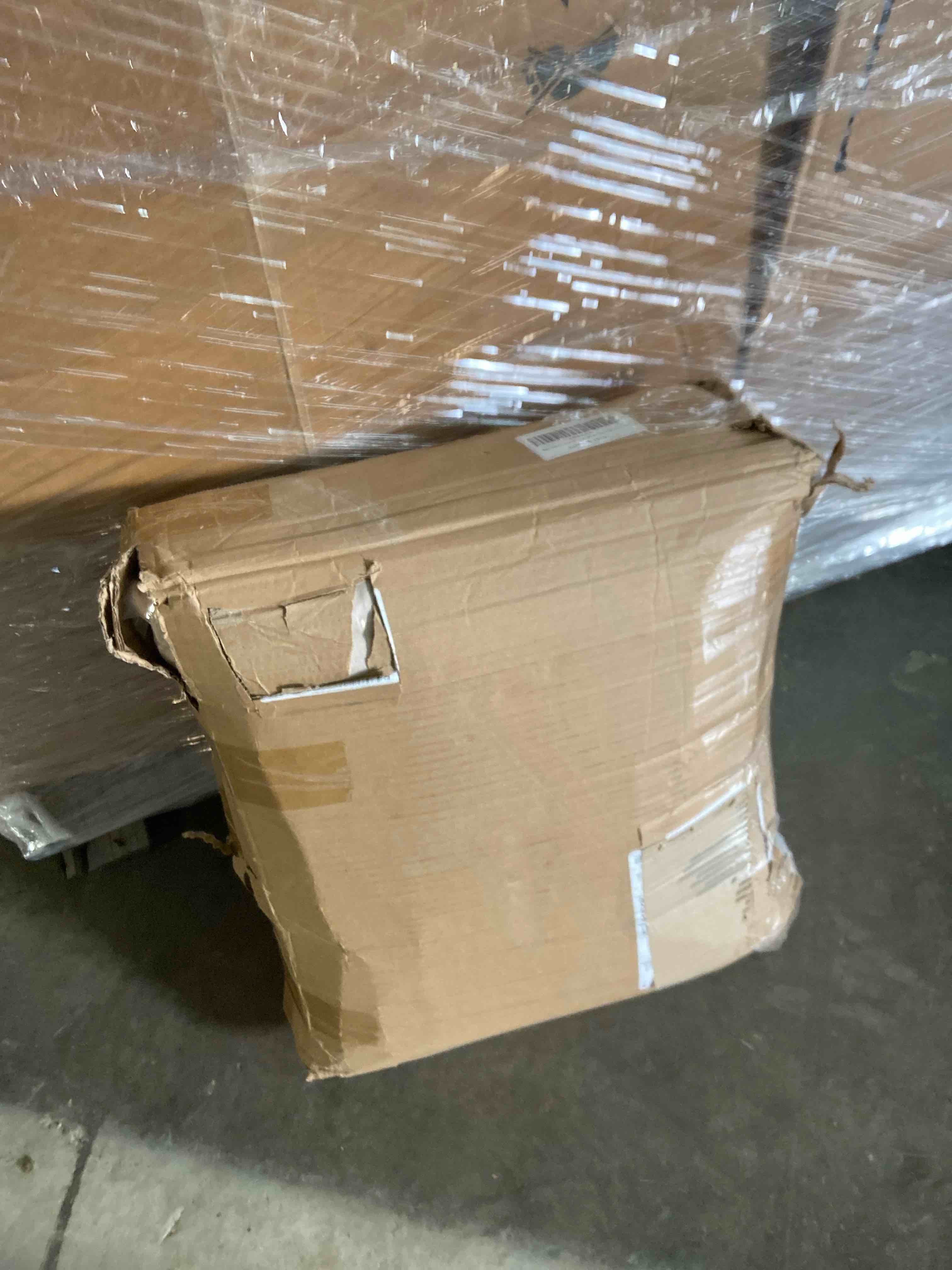 Condition photo showing New/Like New for 5x7 Area Rug Light Brown Beige Plush Shaggy Rugs for Bedroom Washable Faux Rabbit Fur Rug for Living Room Fluffy Large Nursery Rug Home Décor 5X7 FT Rectangle Beige