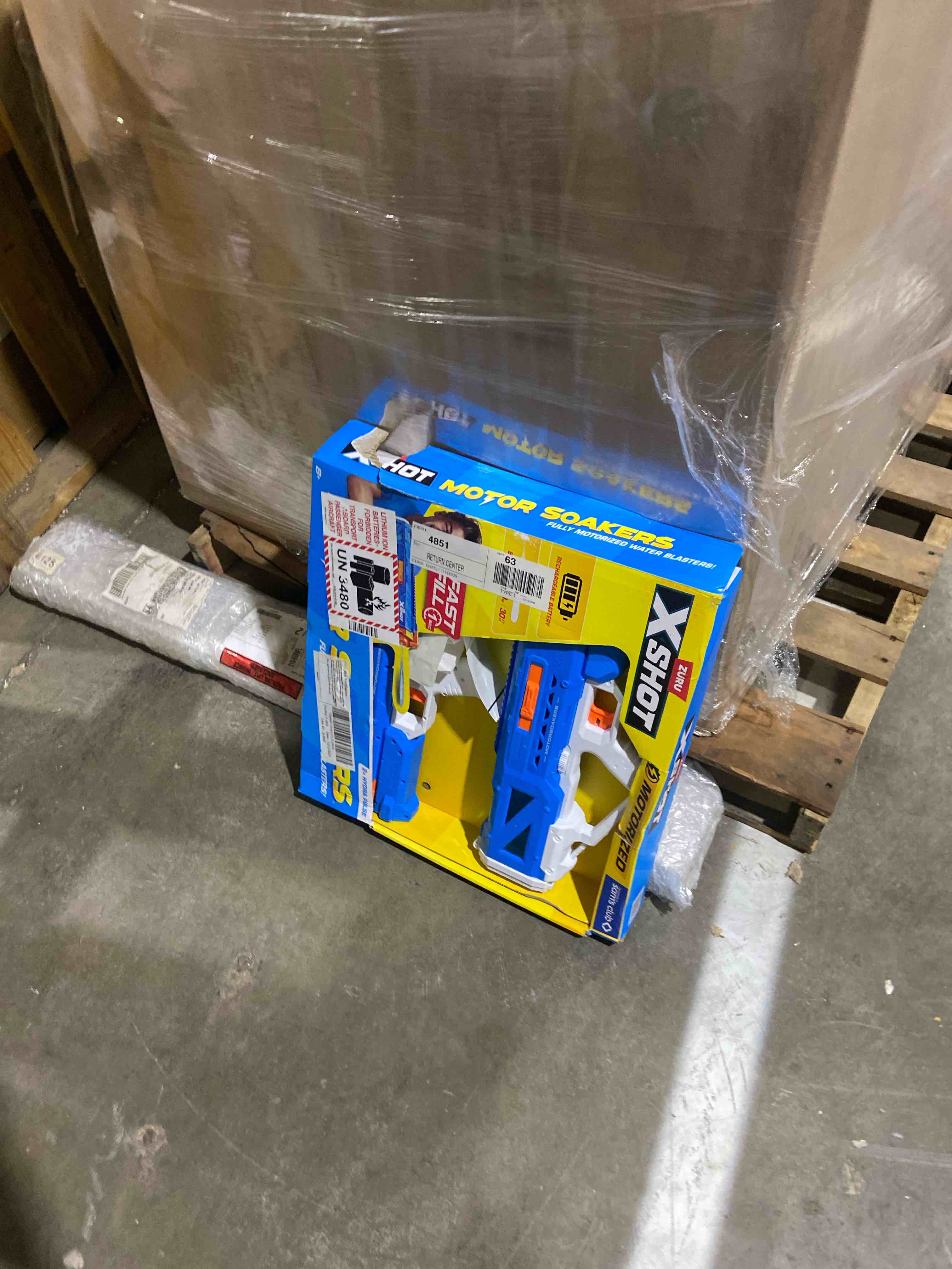 Condition photo showing New/Like New for Zuru X-Shot Water Hydra Pulse Motor Soaker, 2 pk.