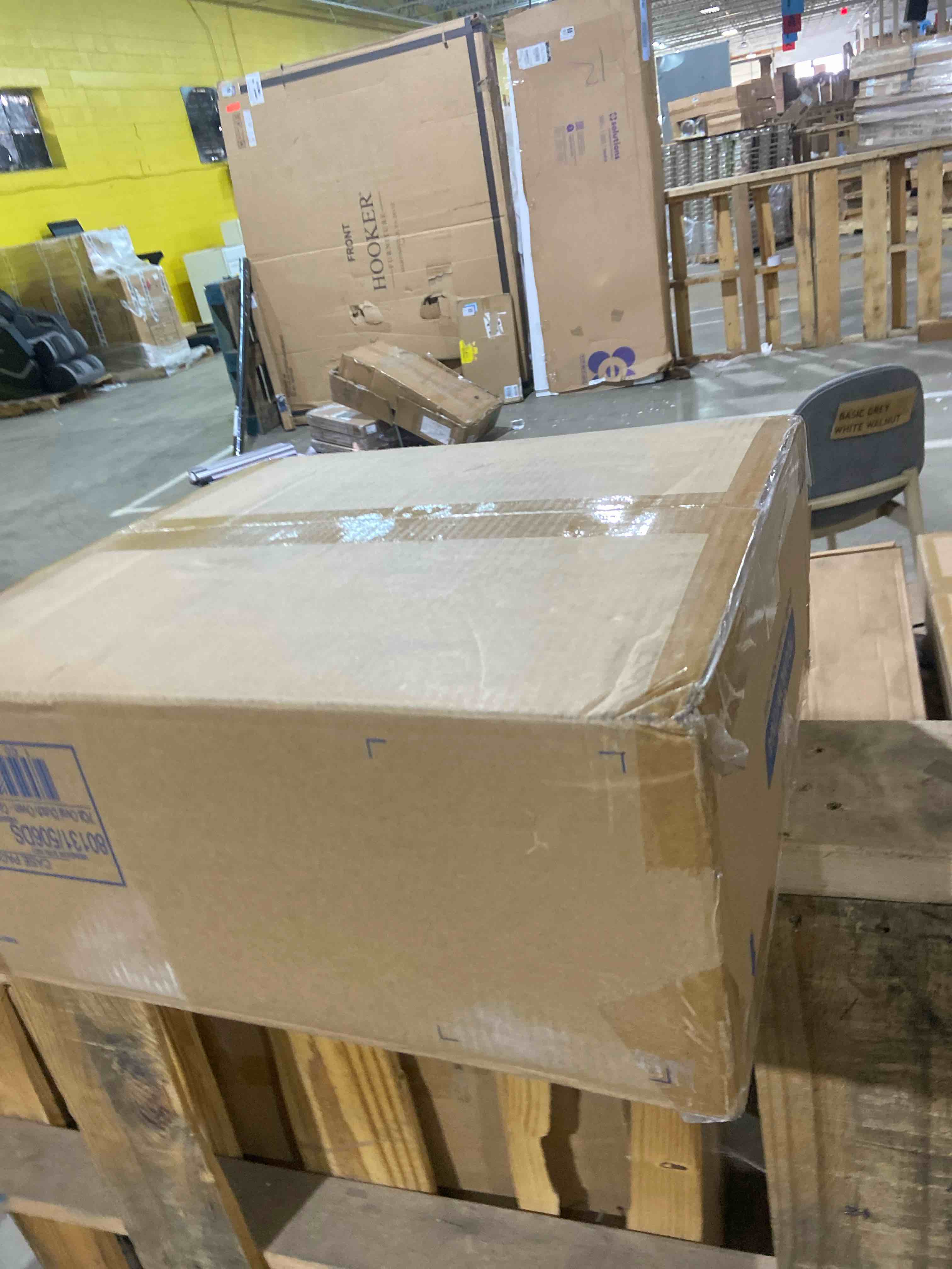 Condition photo showing New/Like New for Tramontina Enameled Cast Iron 7-Quart