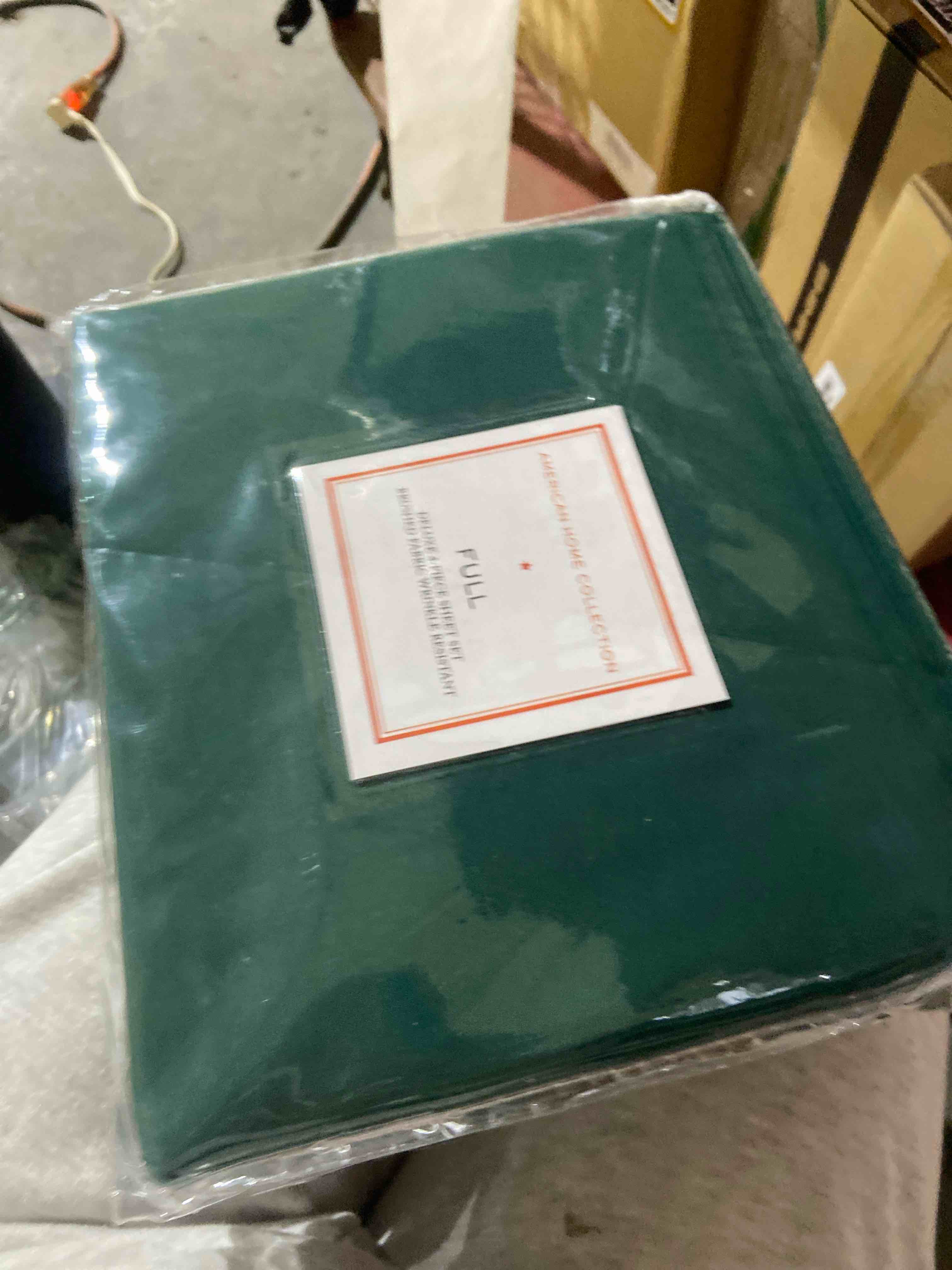 Condition photo showing New/Like New for American Home Collection 4 Piece Full Size Bedding Sheets and Pillowcases Set - Ultra Soft Microfiber - Breathable, Wrinkle Free, Easy Care, Durable, Oeko-Tex Certified Sheet Set (Full, Emerald Green)