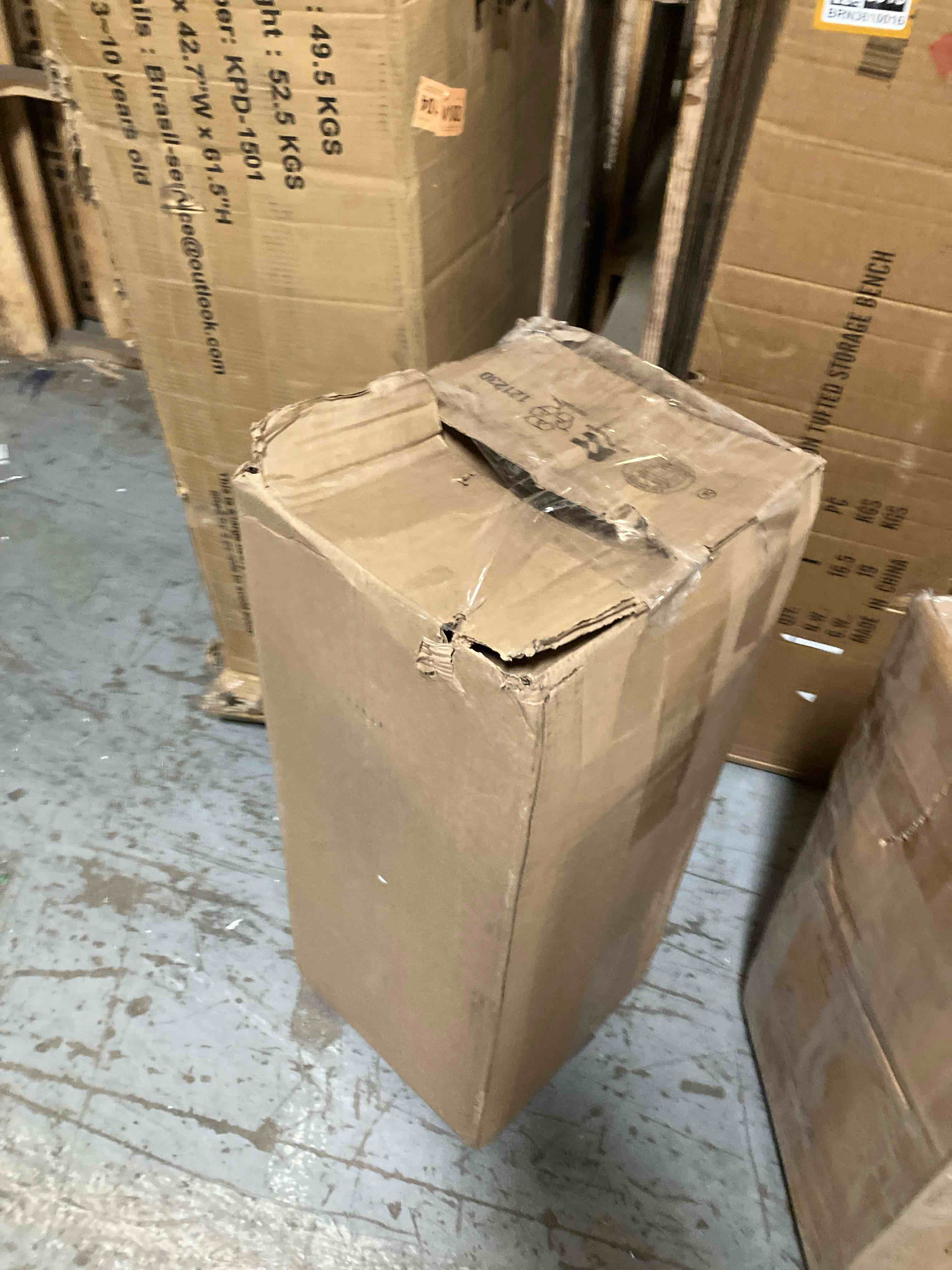 https://s3.amazonaws.com/lotting-images-prod/phillipi/BRN3610023_1757684353622.jpeg