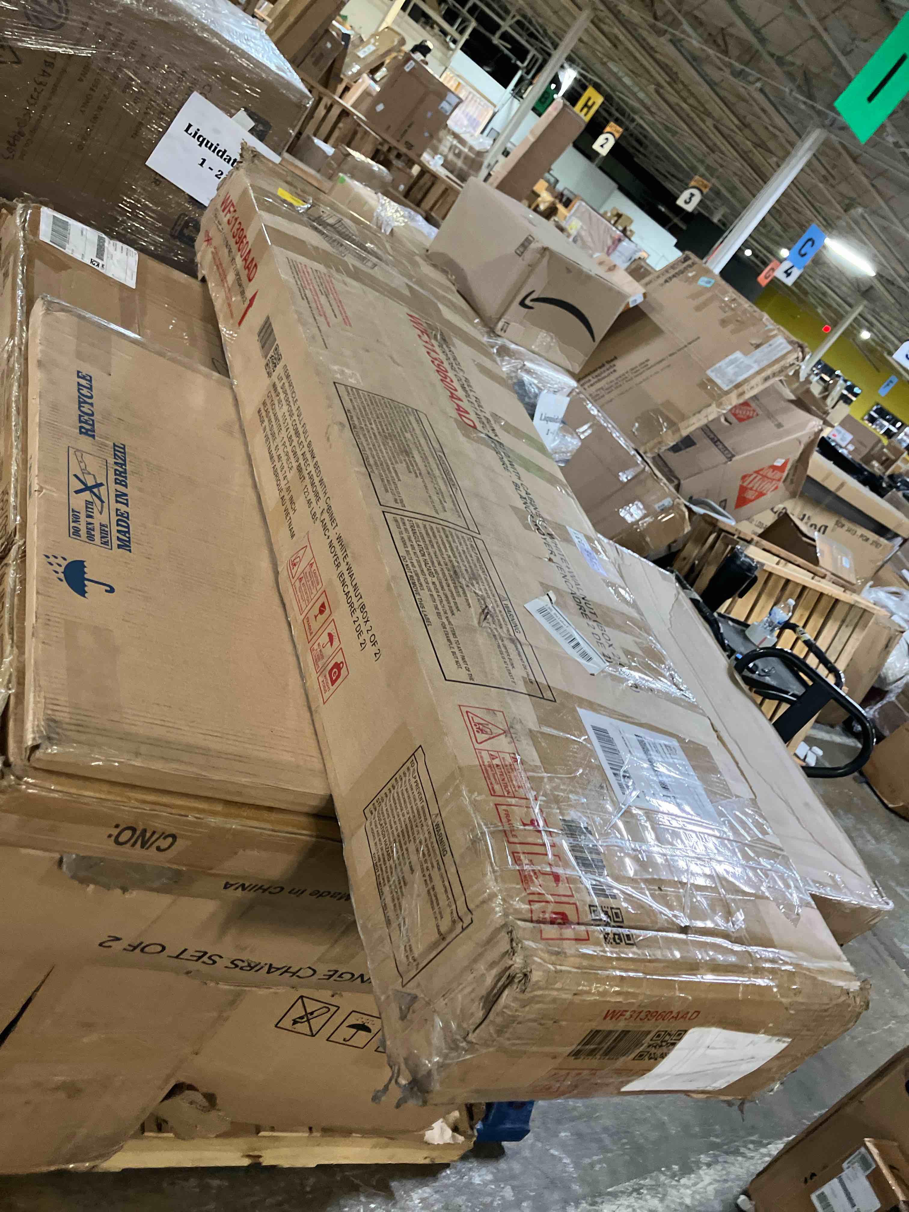 https://s3.amazonaws.com/lotting-images-prod/phillipi/BRN3610066_1757694936990.jpeg