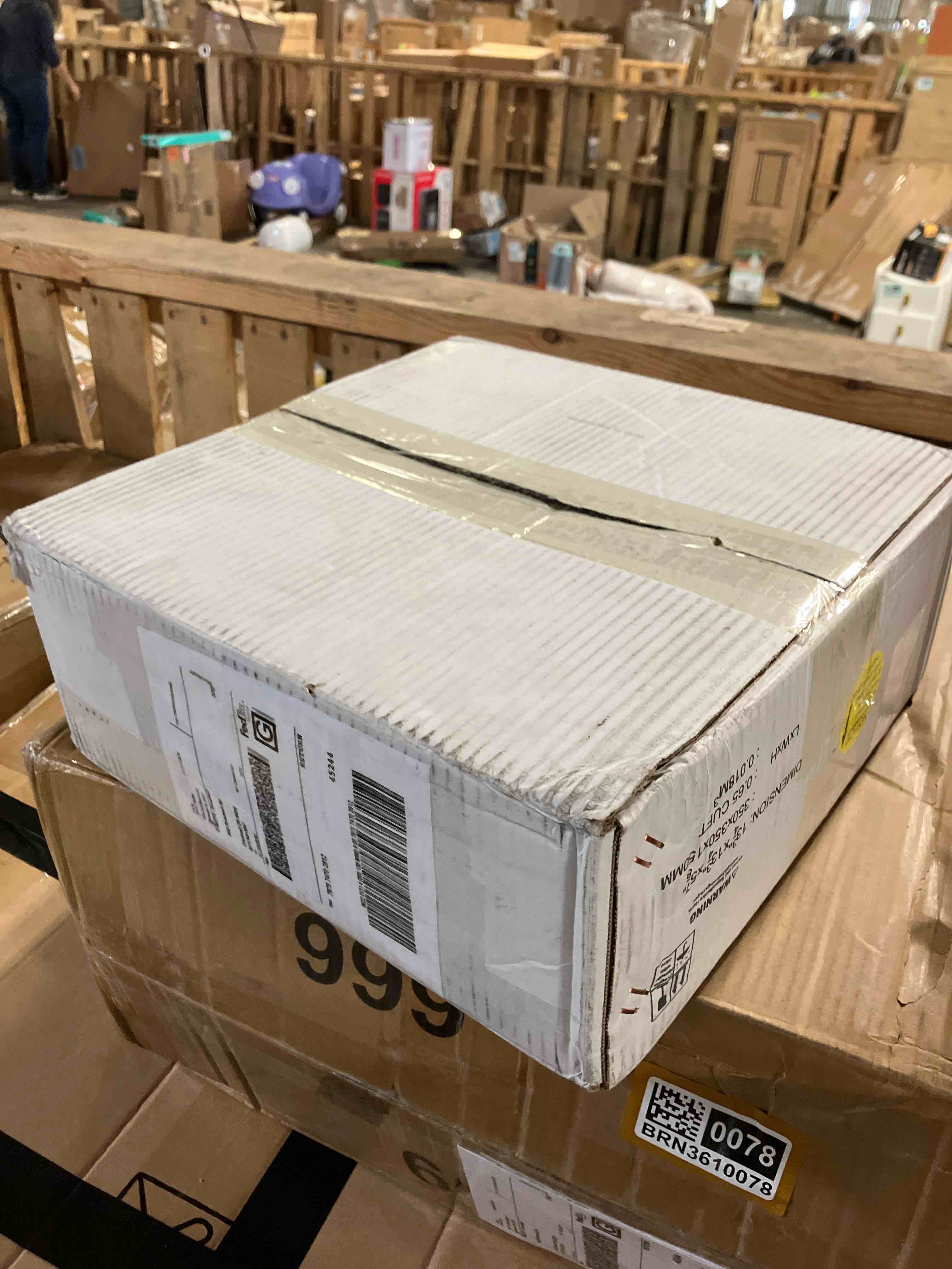 https://s3.amazonaws.com/lotting-images-prod/phillipi/BRN3610079_1757697392489.jpeg
