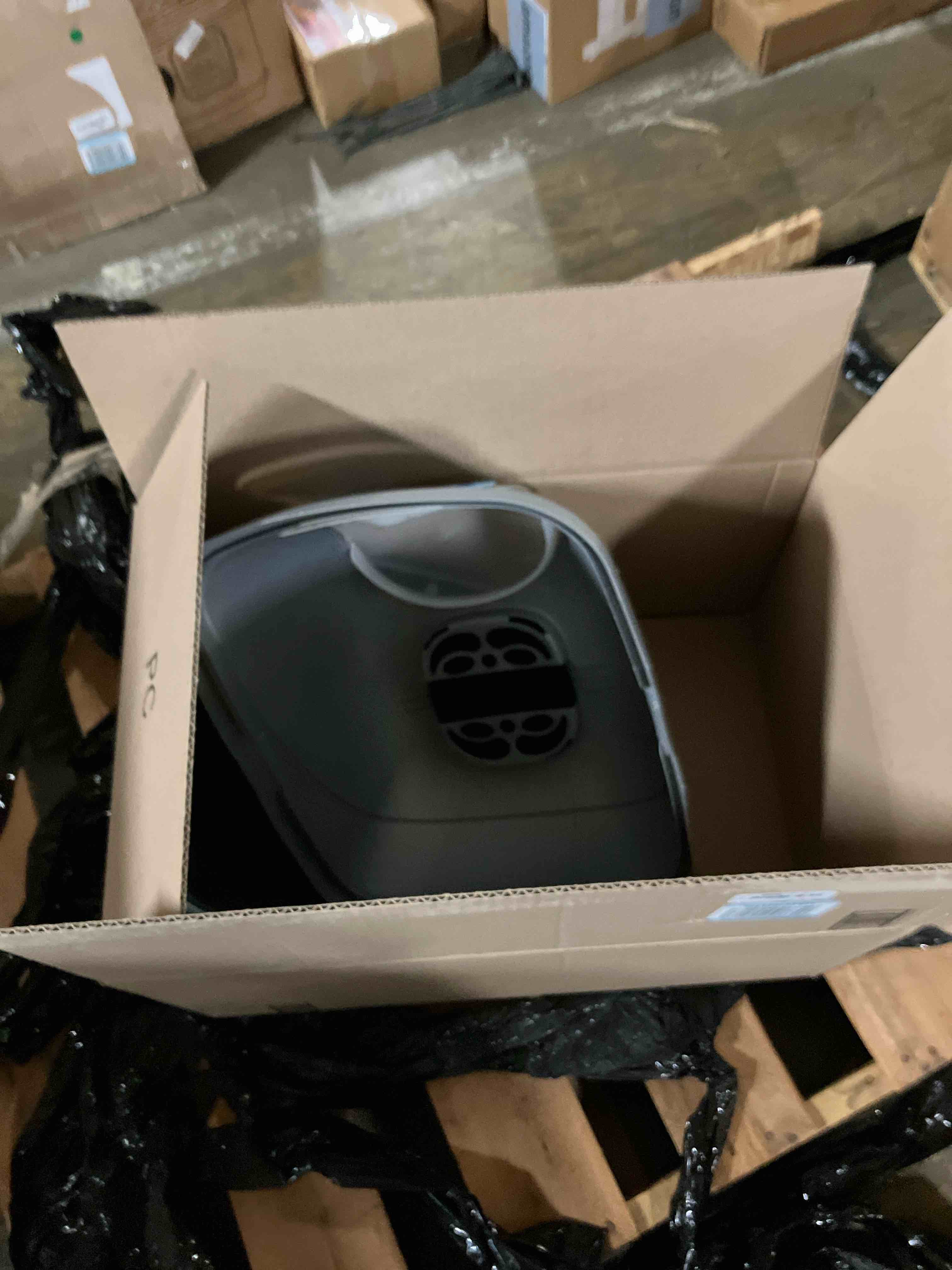 https://s3.amazonaws.com/lotting-images-prod/phillipi/BRN3610092_1757625846377.jpeg