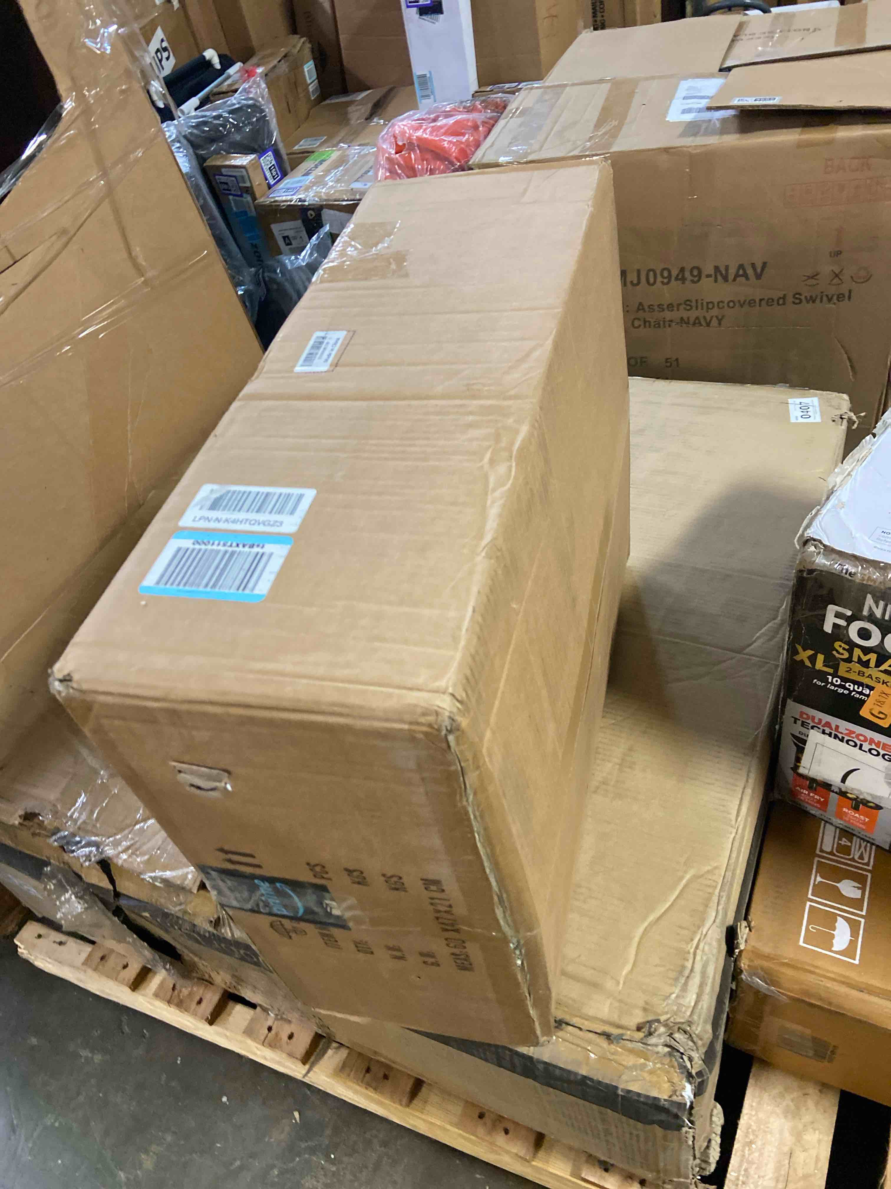 https://s3.amazonaws.com/lotting-images-prod/phillipi/BRN3610153_1757686717003.jpeg