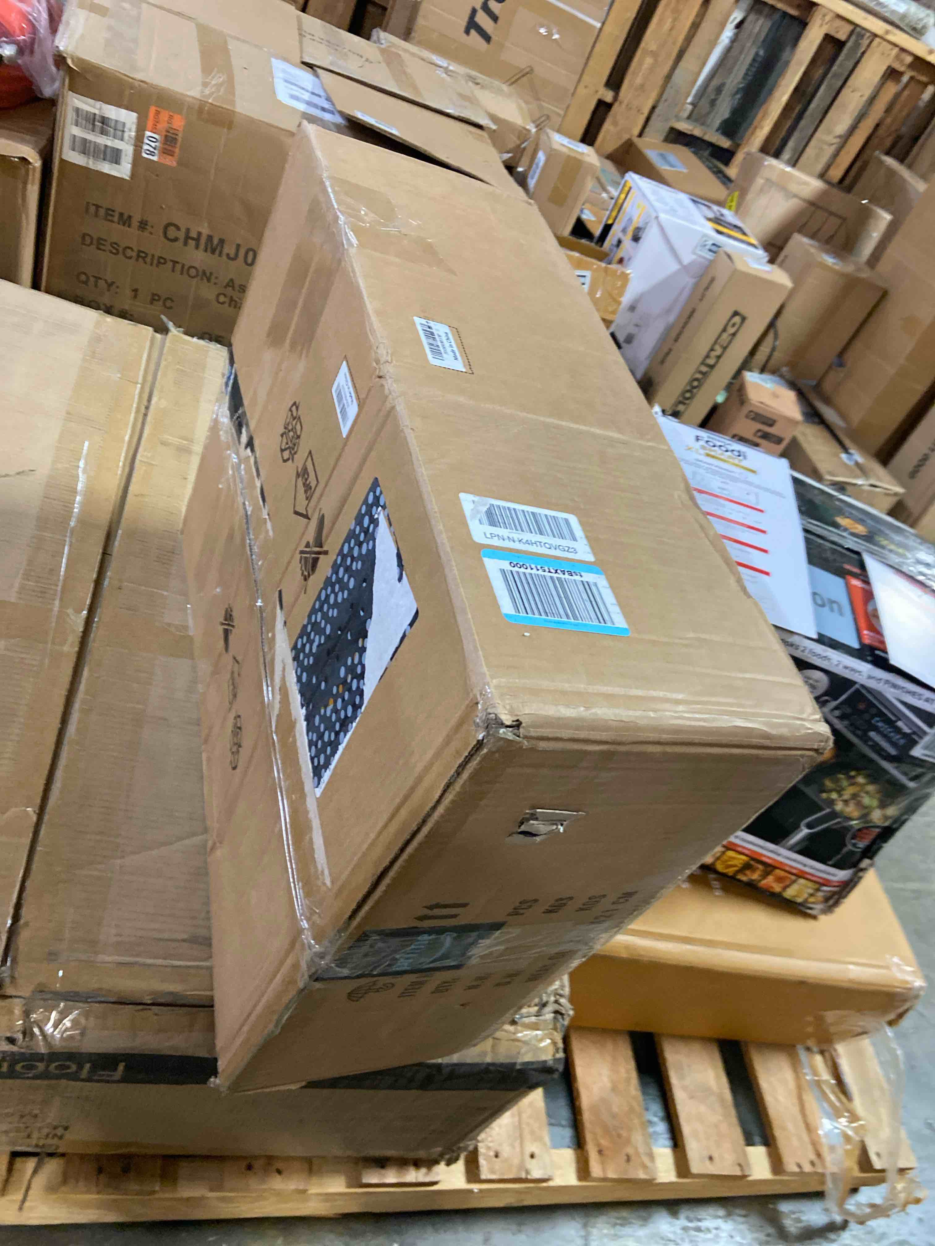 https://s3.amazonaws.com/lotting-images-prod/phillipi/BRN3610153_1757686718974.jpeg