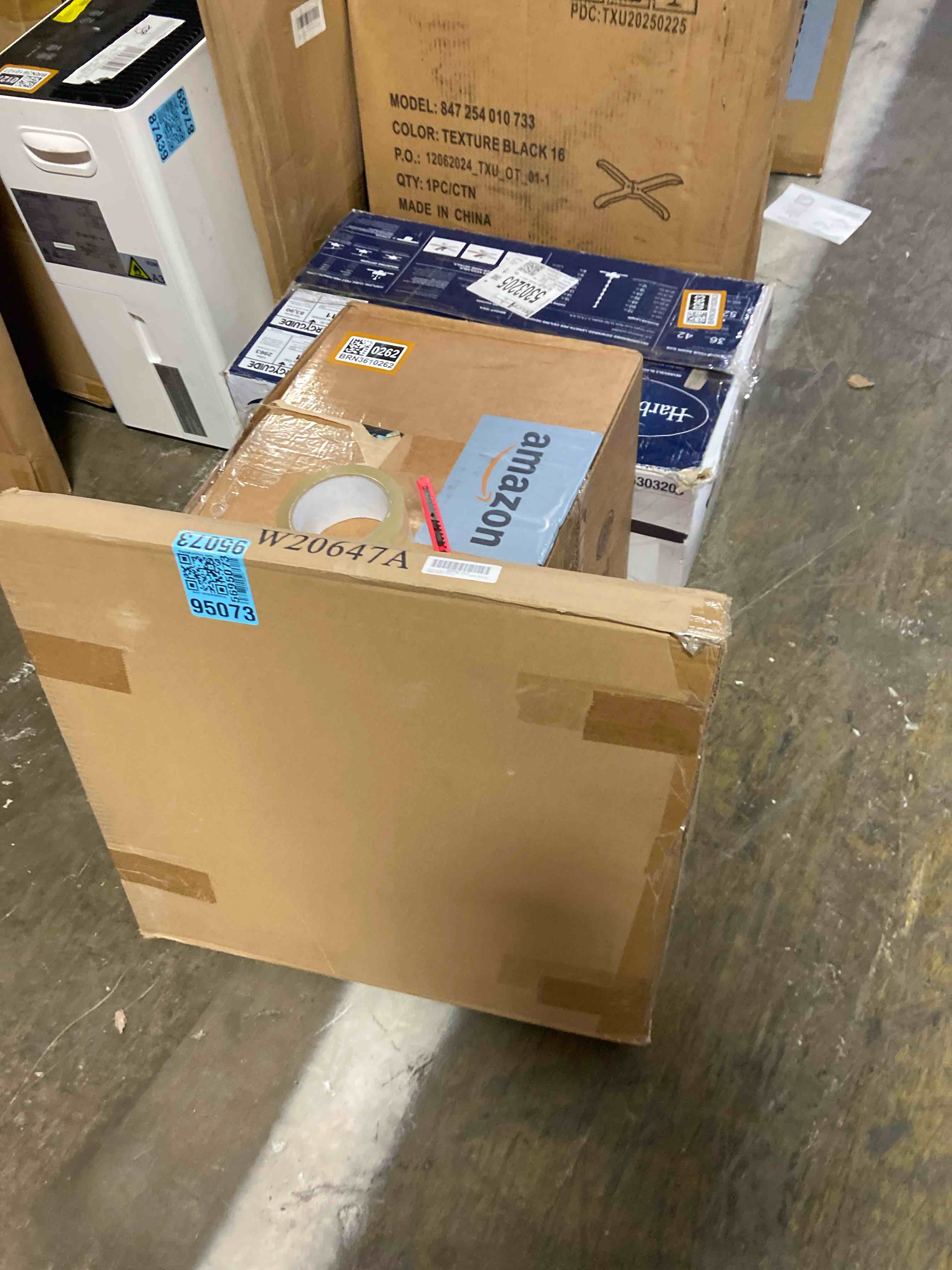https://s3.amazonaws.com/lotting-images-prod/phillipi/BRN3610259_1757691022371.jpeg
