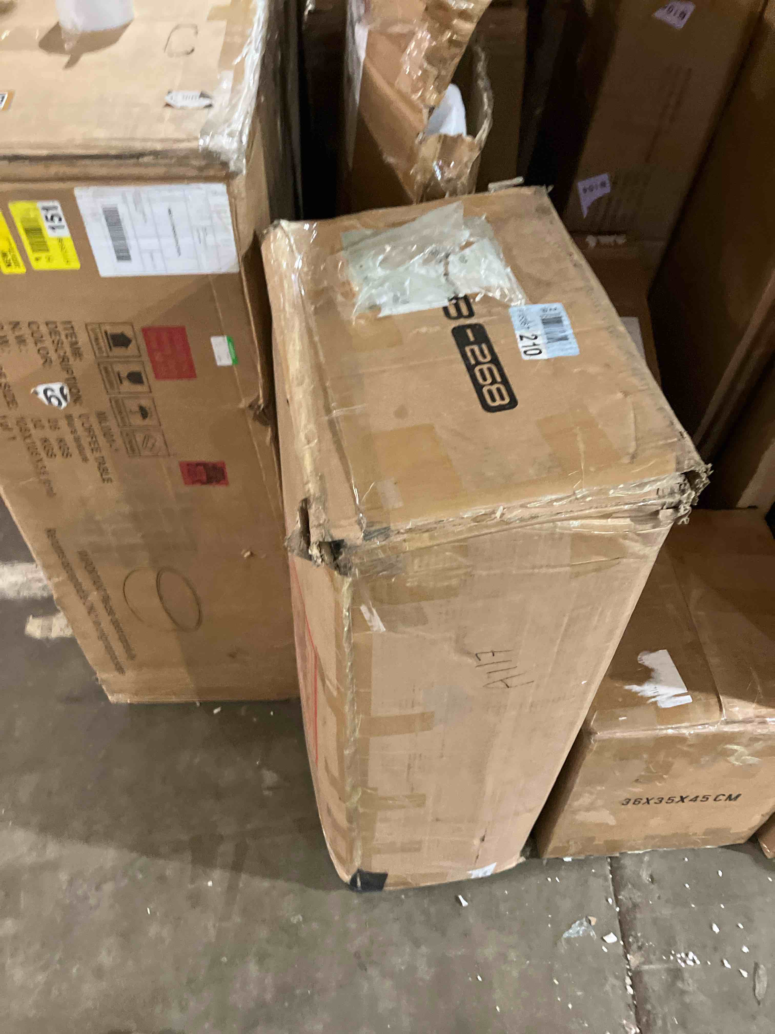 https://s3.amazonaws.com/lotting-images-prod/phillipi/BRN3610349_1757950818681.jpeg