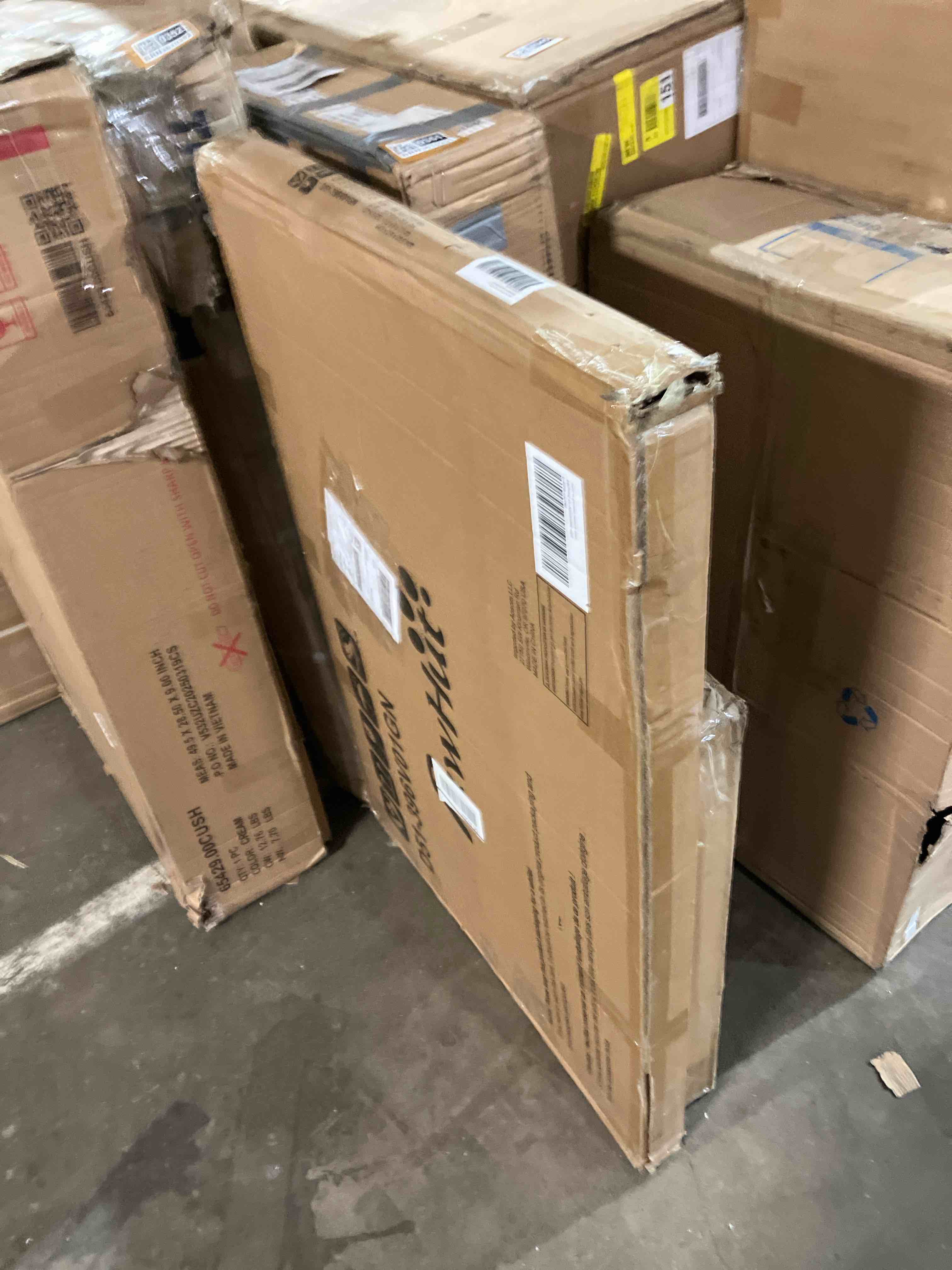 https://s3.amazonaws.com/lotting-images-prod/phillipi/BRN3610357_1757951979370.jpeg