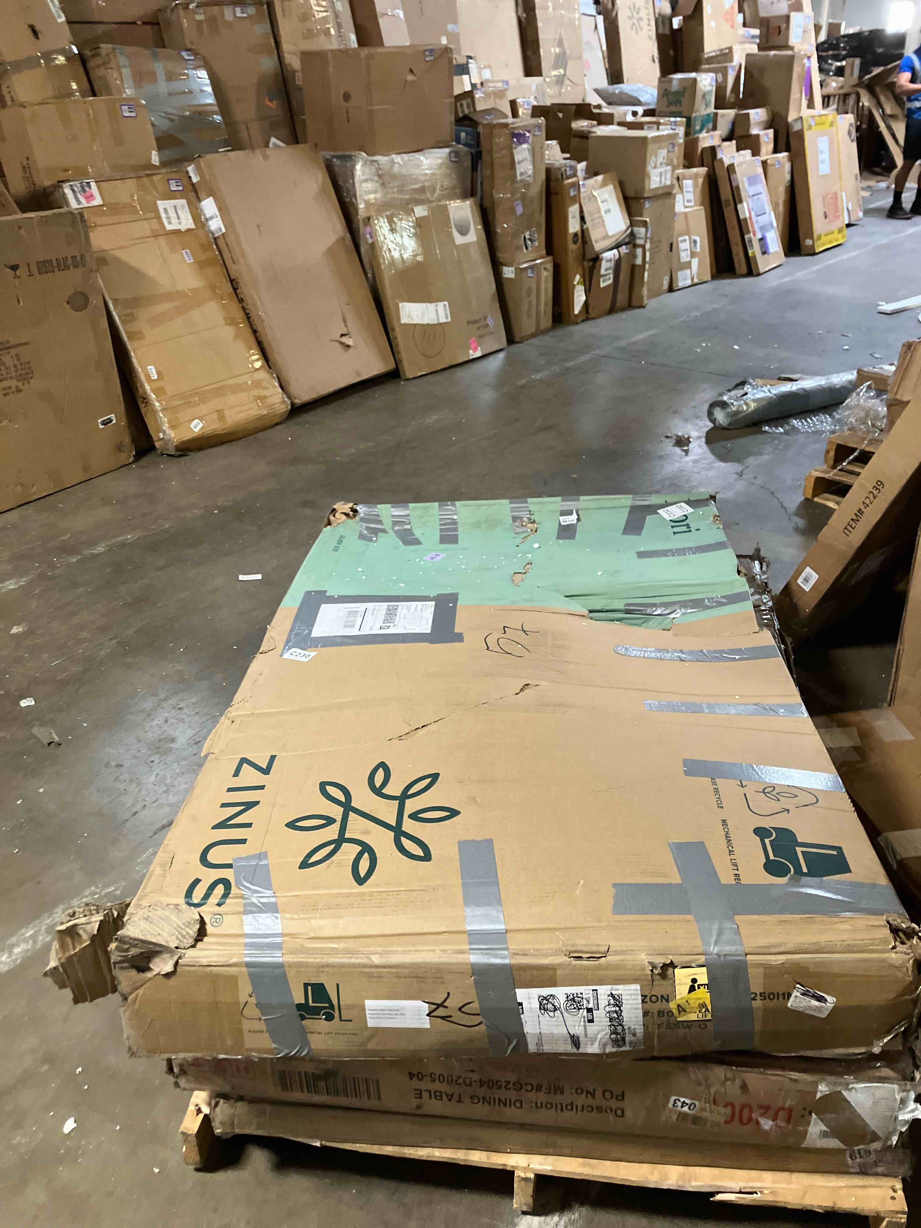 https://s3.amazonaws.com/lotting-images-prod/phillipi/BRN3610406_1758115230977.jpeg