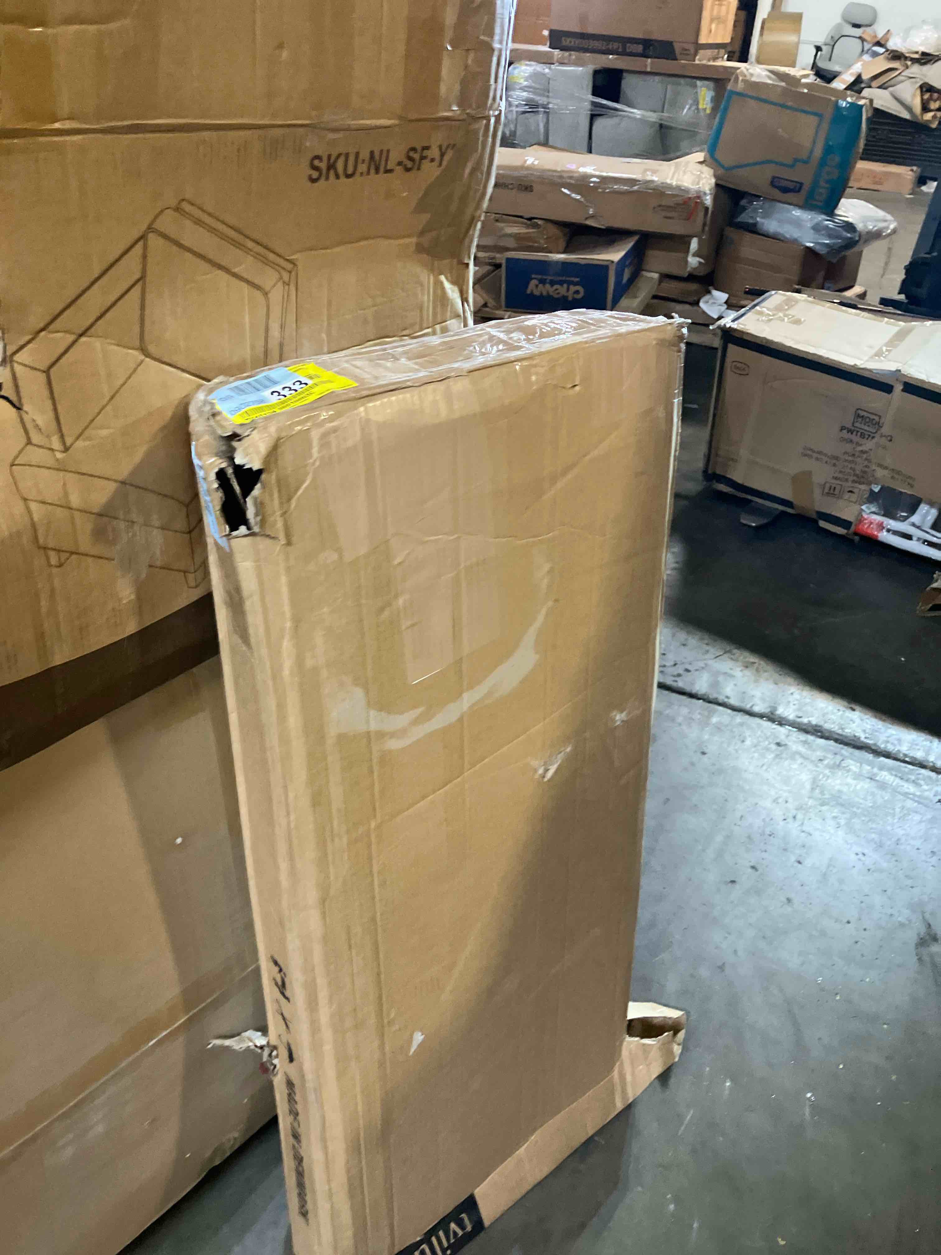 https://s3.amazonaws.com/lotting-images-prod/phillipi/BRN3610453_1758119155804.jpeg