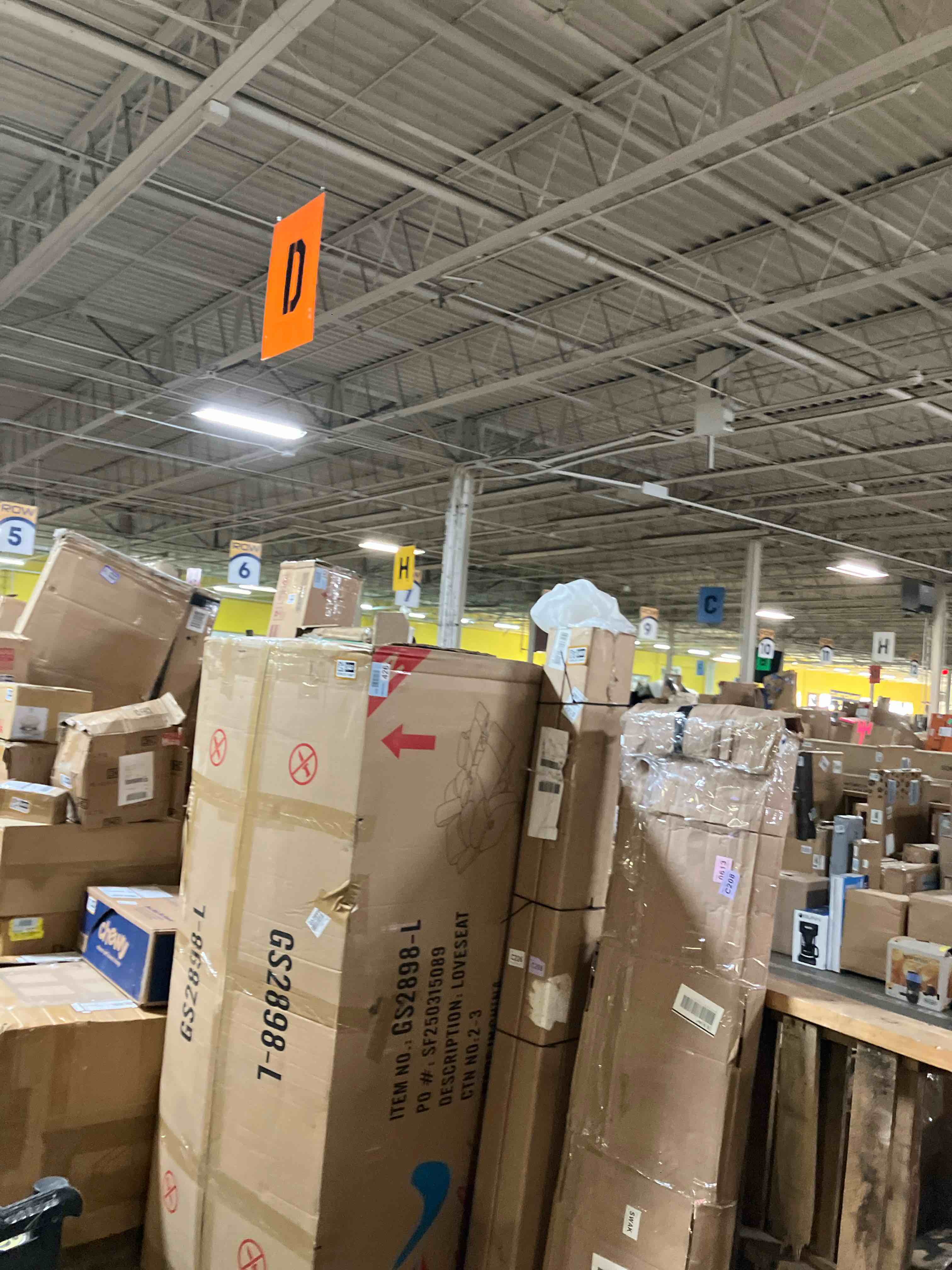 https://s3.amazonaws.com/lotting-images-prod/phillipi/BRN3610471_1758123217152.jpeg