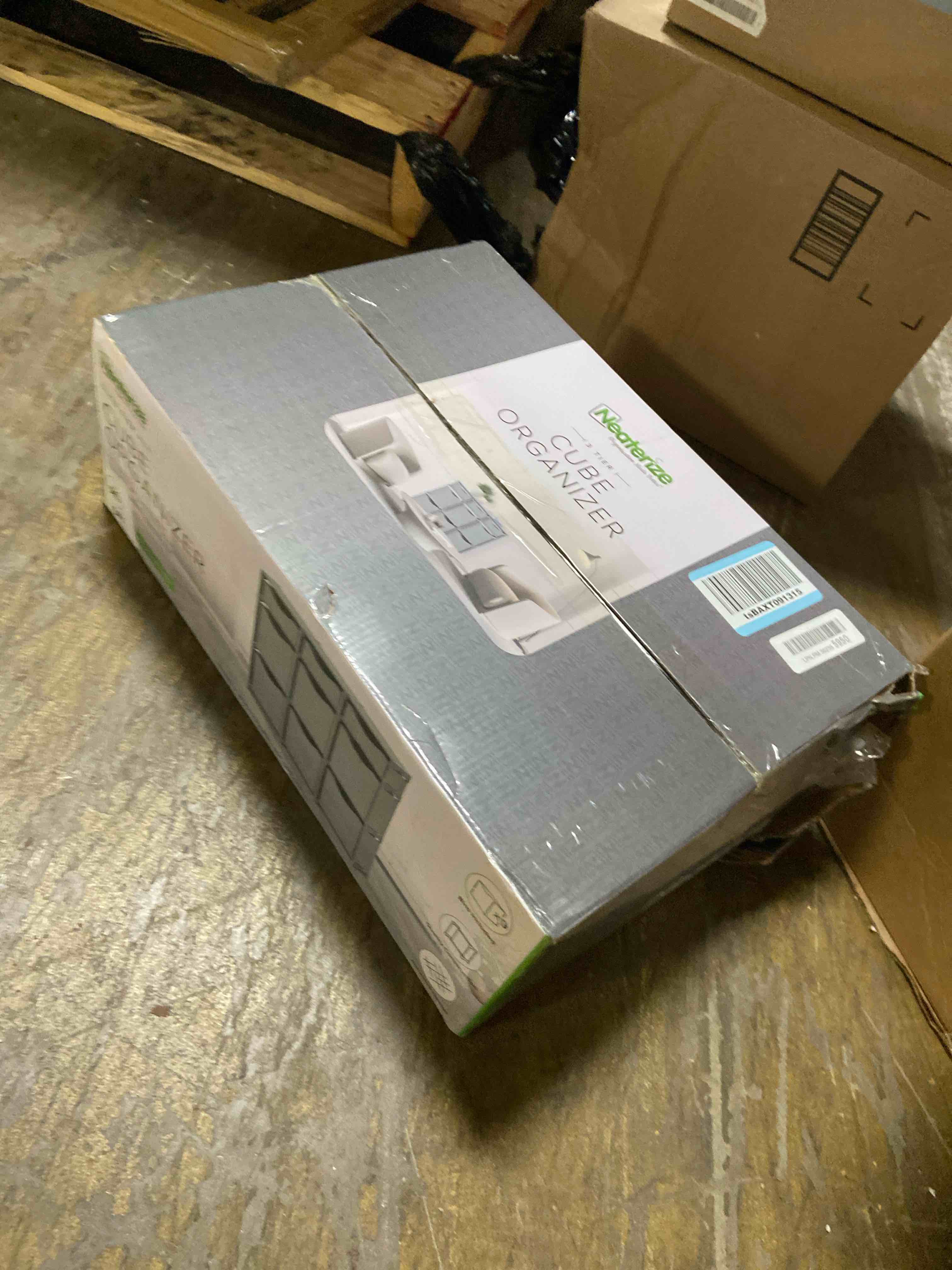 https://s3.amazonaws.com/lotting-images-prod/phillipi/BRN3610560_1758124366302.jpeg