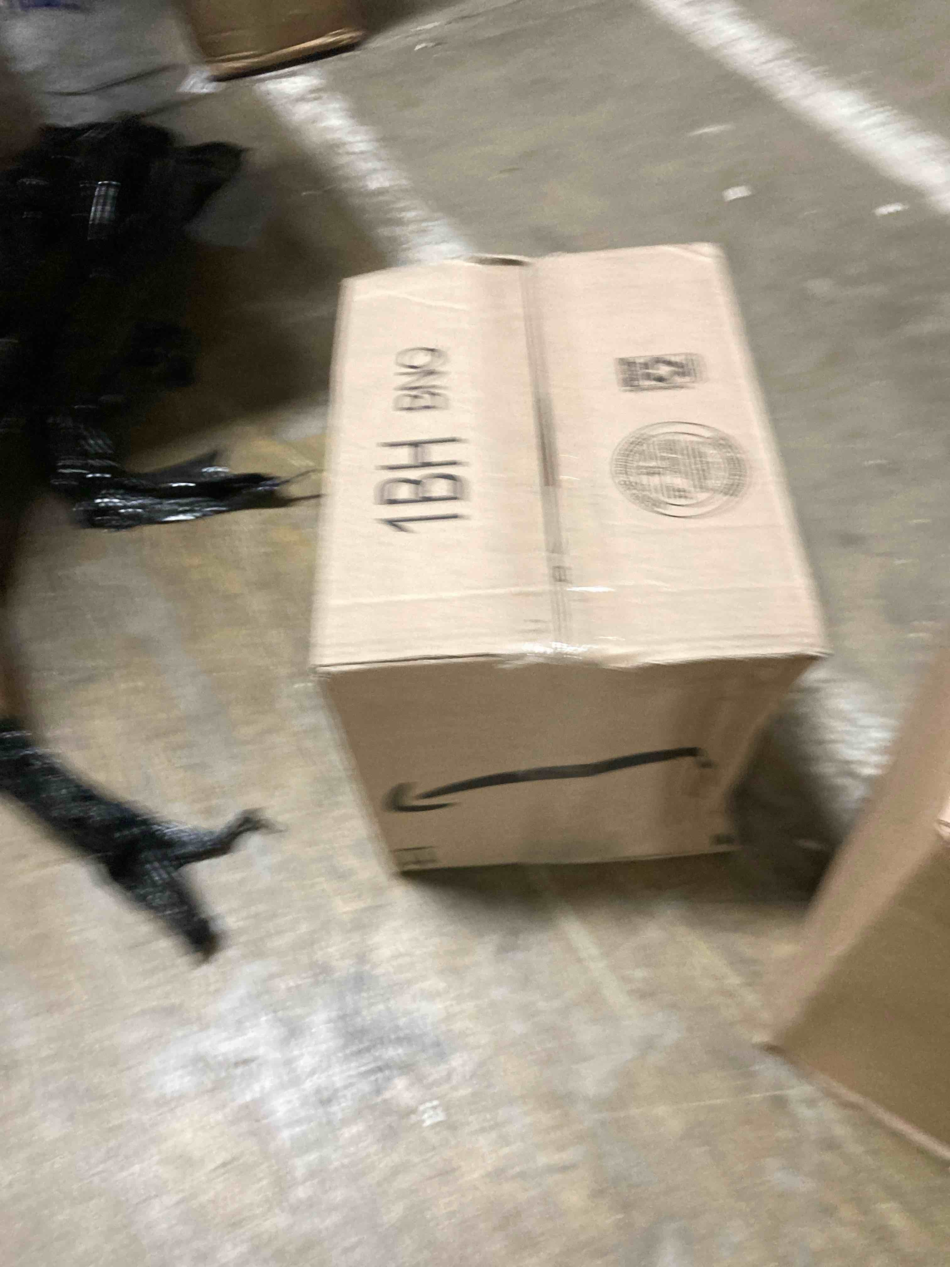 https://s3.amazonaws.com/lotting-images-prod/phillipi/BRN3610565_1758124861288.jpeg