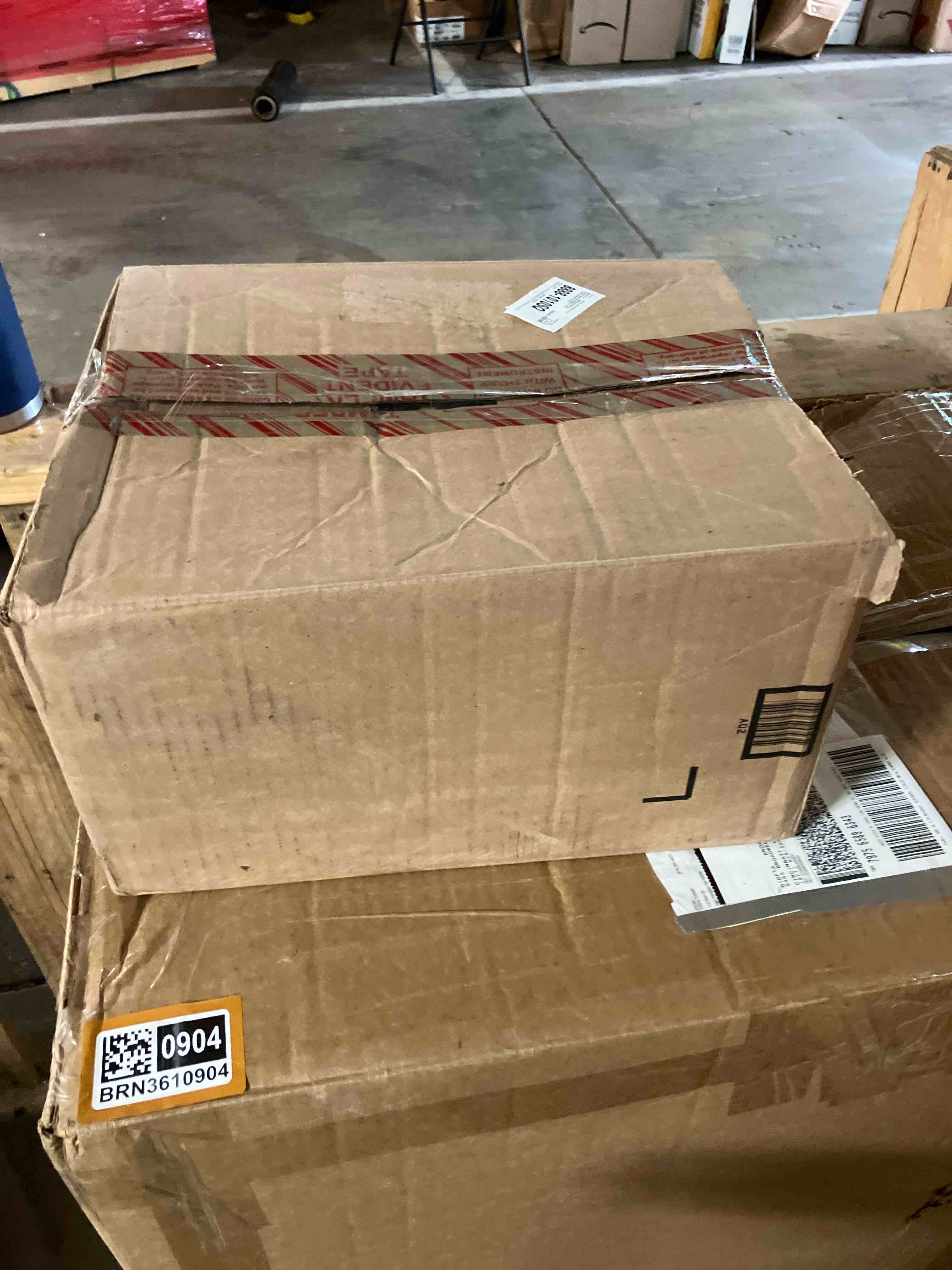 https://s3.amazonaws.com/lotting-images-prod/phillipi/BRN3610909_1758648739434.jpeg
