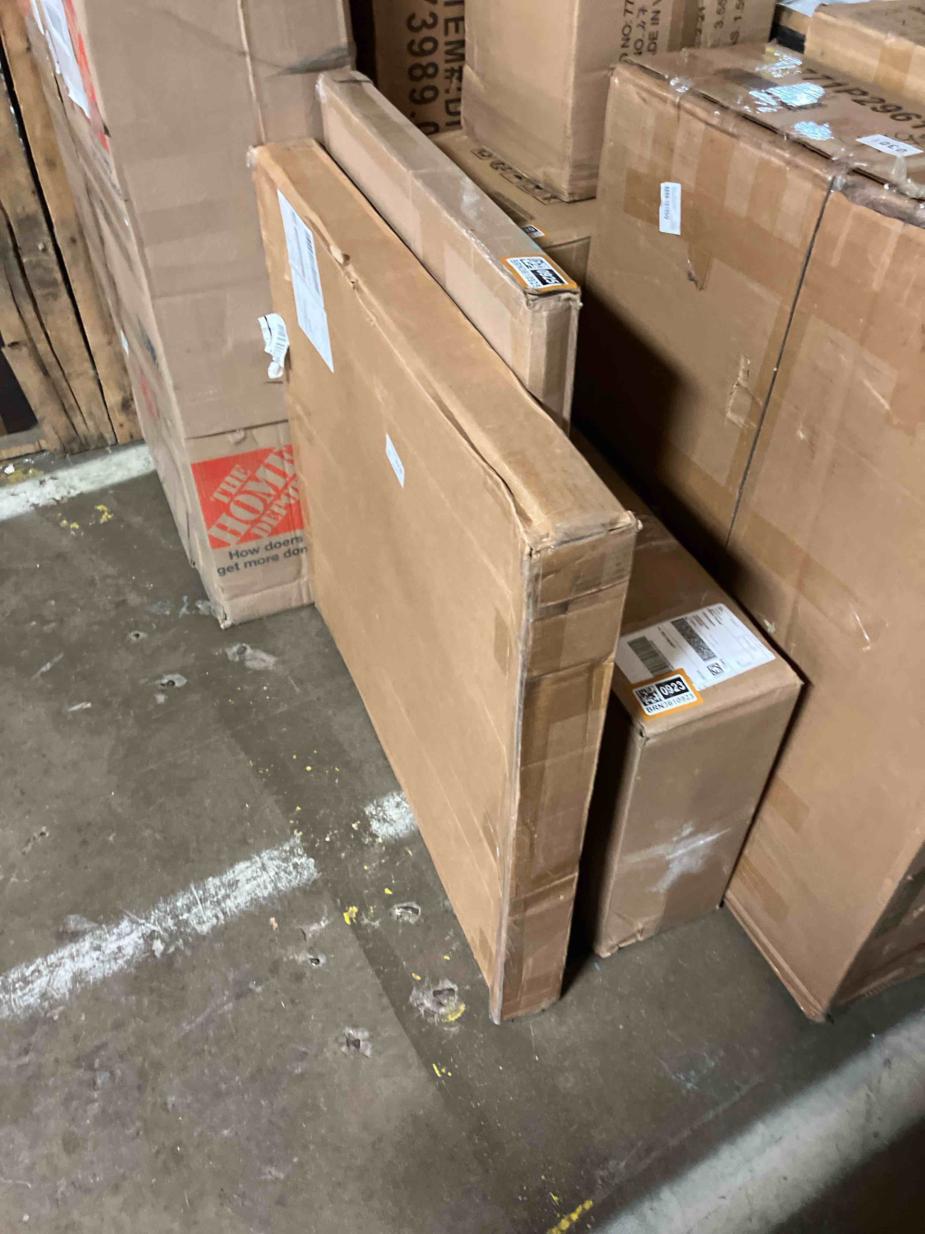 https://s3.amazonaws.com/lotting-images-prod/phillipi/BRN3610926_1758654103817.jpeg