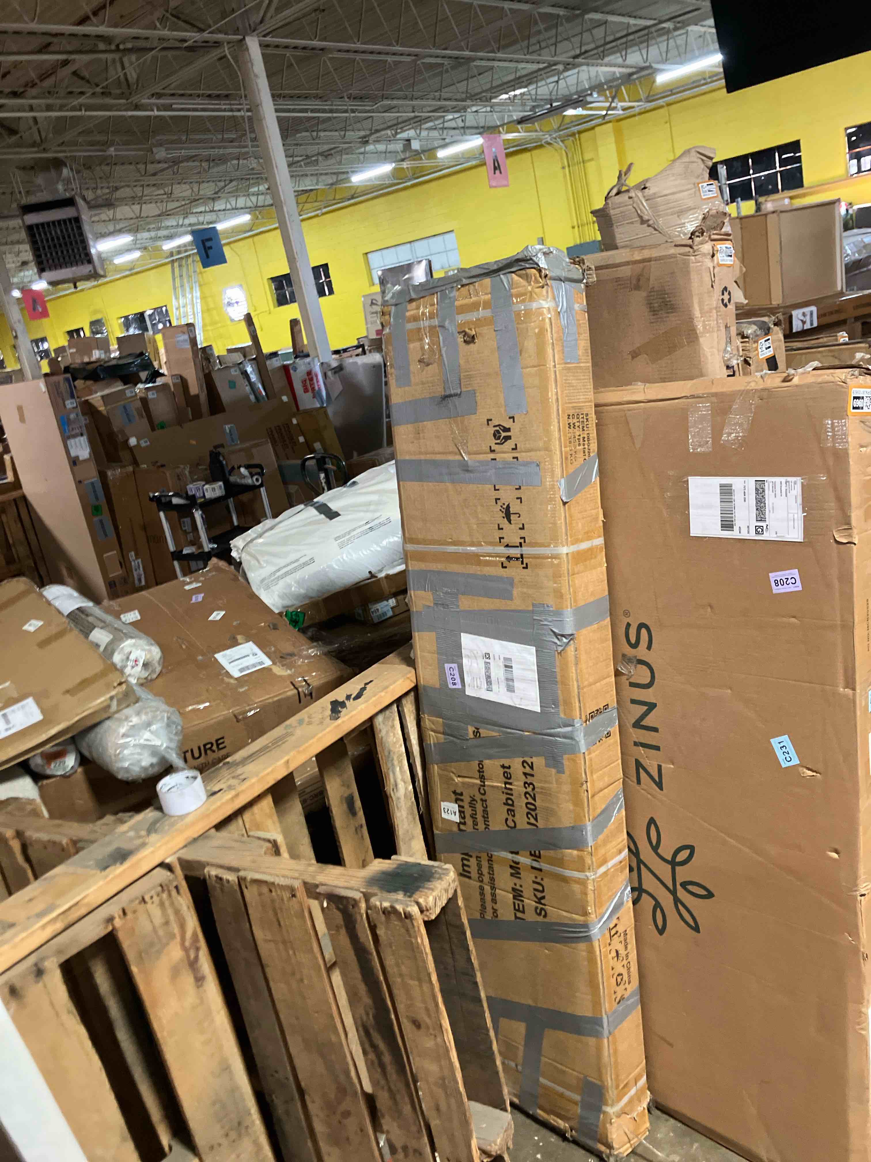 https://s3.amazonaws.com/lotting-images-prod/phillipi/BRN3610970_1758661788881.jpeg