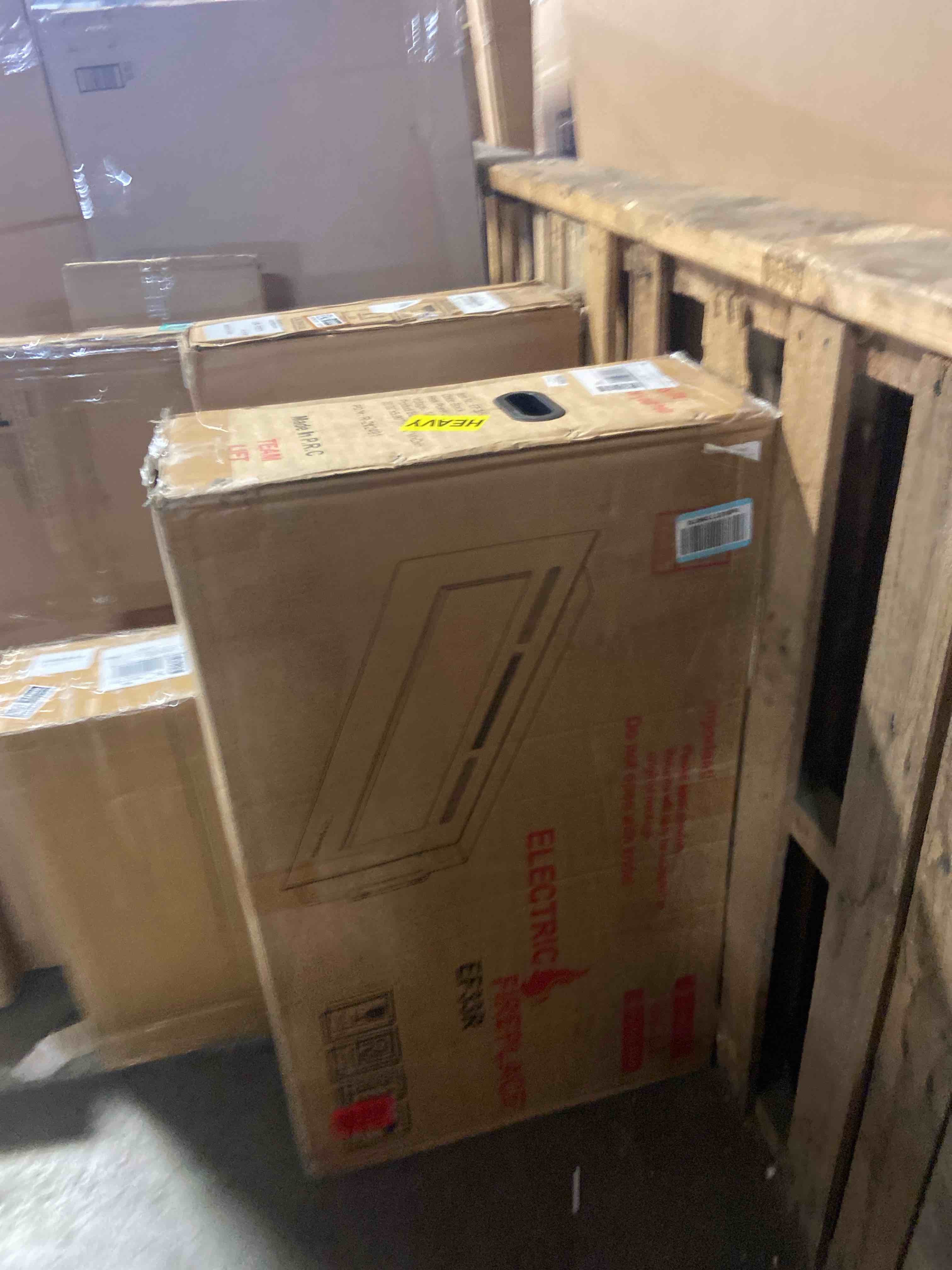 https://s3.amazonaws.com/lotting-images-prod/phillipi/BRN3611093_1758660134389.jpeg