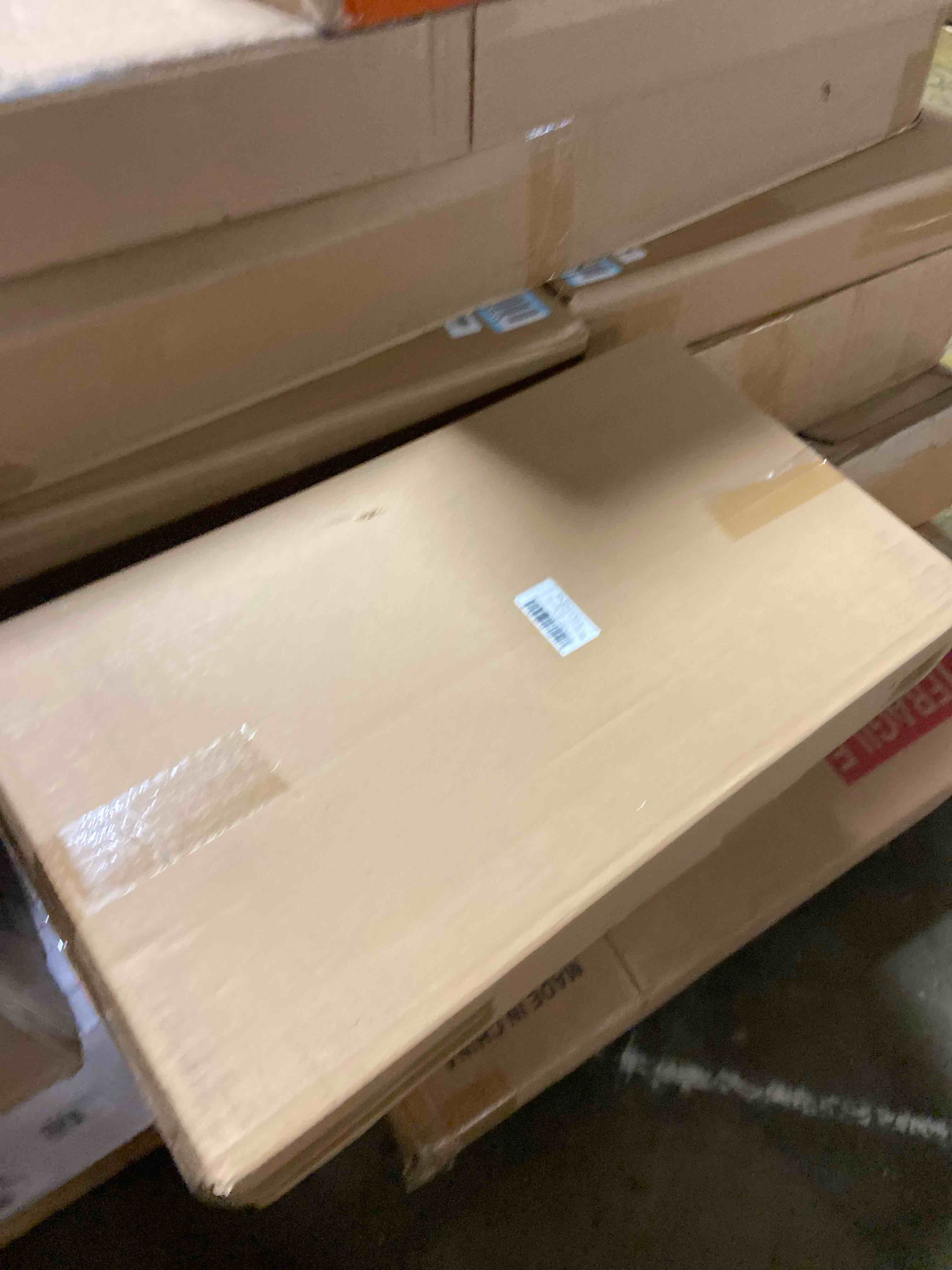 https://s3.amazonaws.com/lotting-images-prod/phillipi/BRN3611149_1758810299589.jpeg