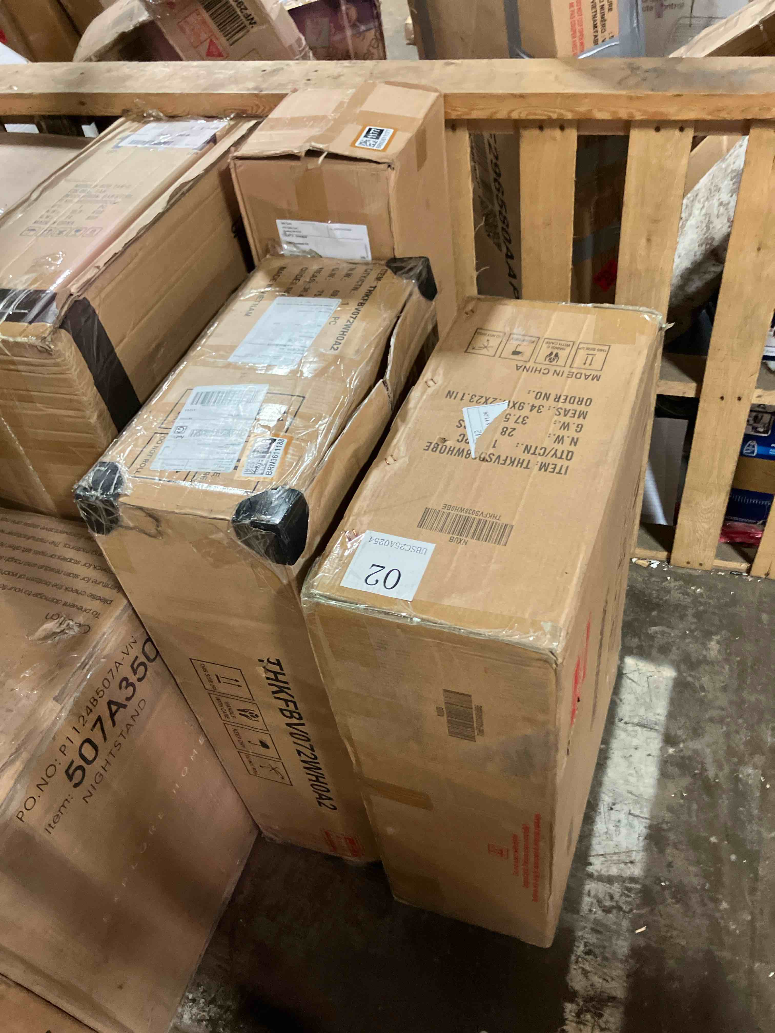 https://s3.amazonaws.com/lotting-images-prod/phillipi/BRN3611188_1758744661407.jpeg