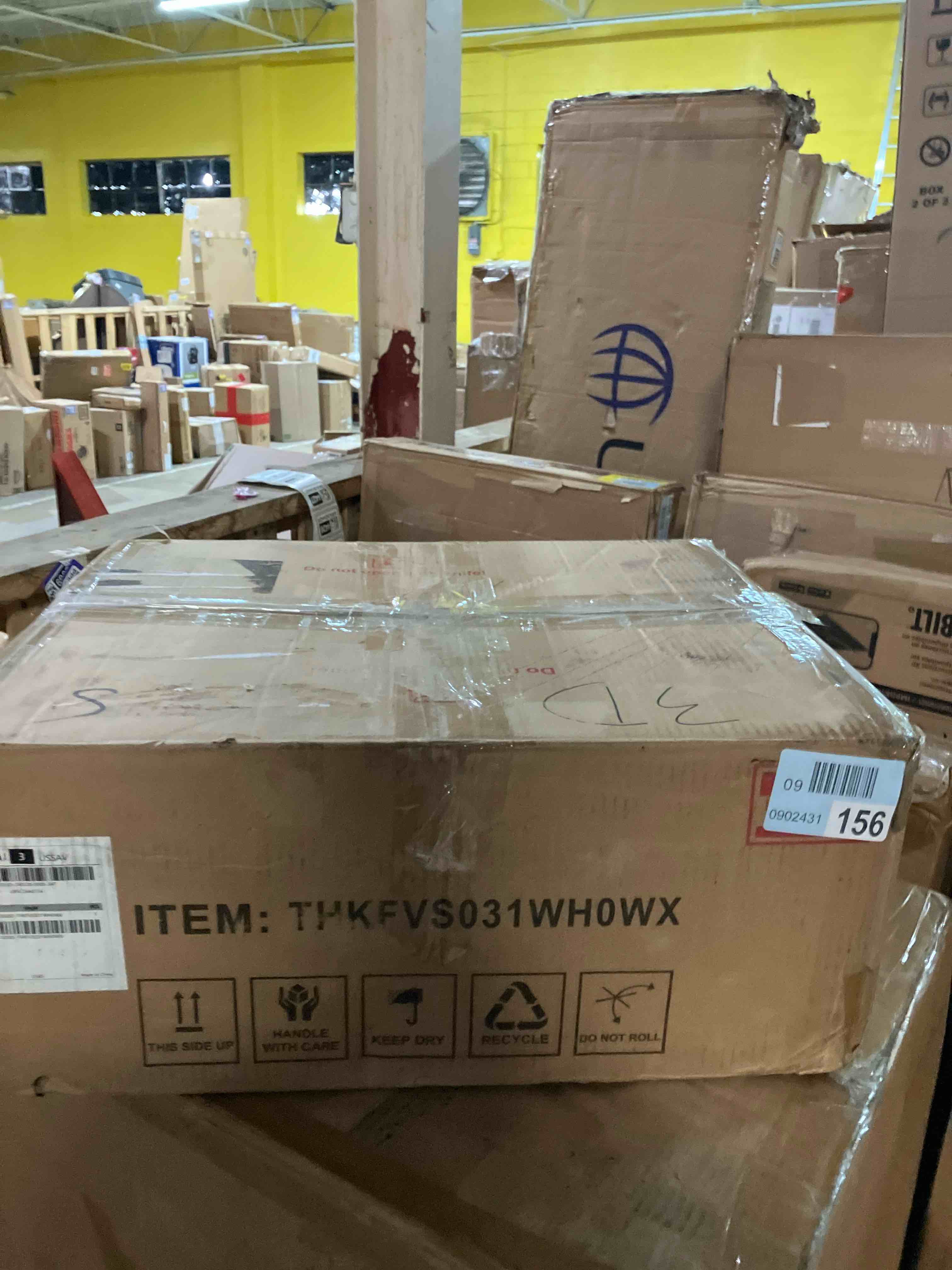 https://s3.amazonaws.com/lotting-images-prod/phillipi/BRN3611302_1758814790139.jpeg