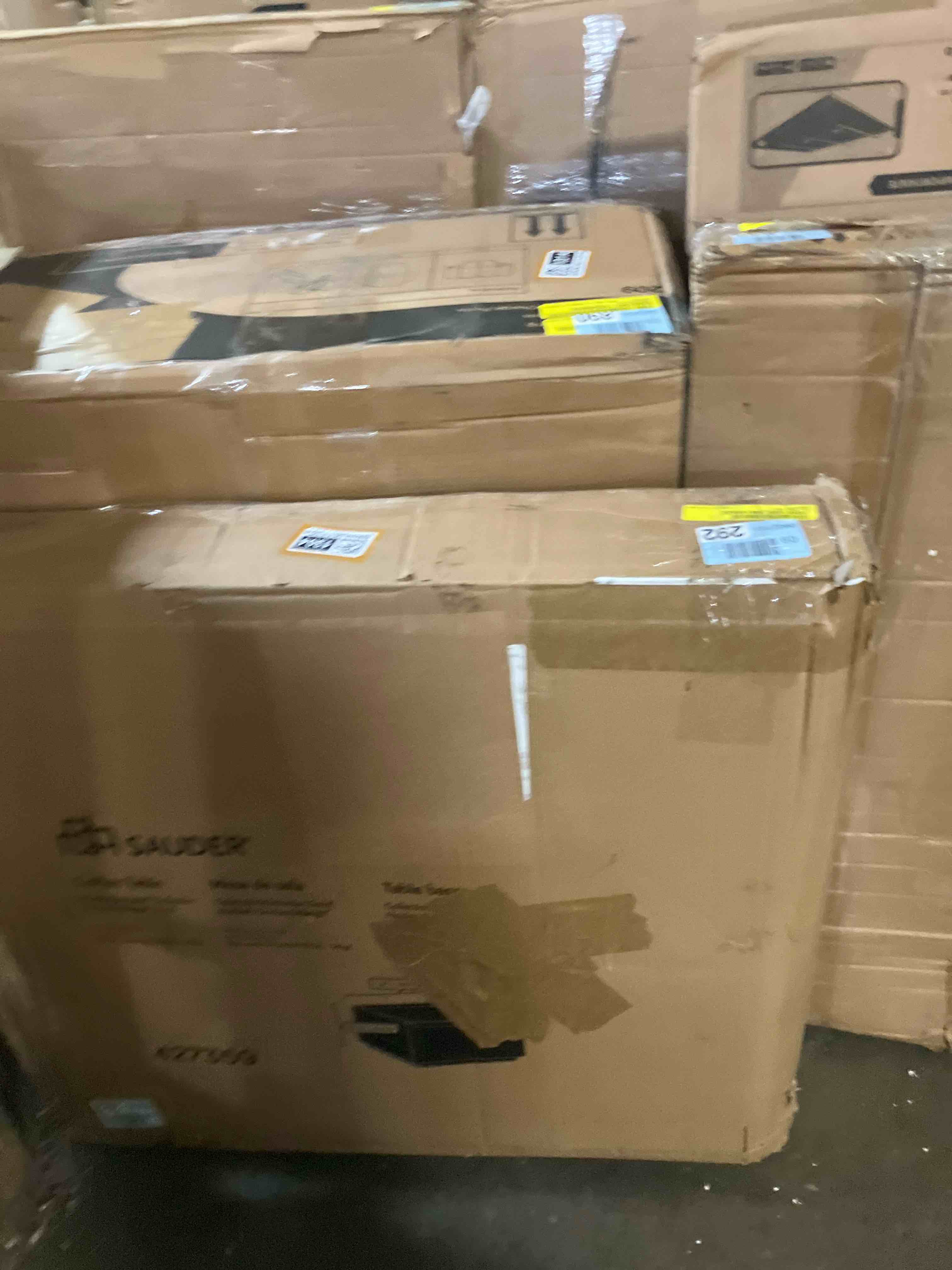 https://s3.amazonaws.com/lotting-images-prod/phillipi/BRN3611304_1758813520873.jpeg