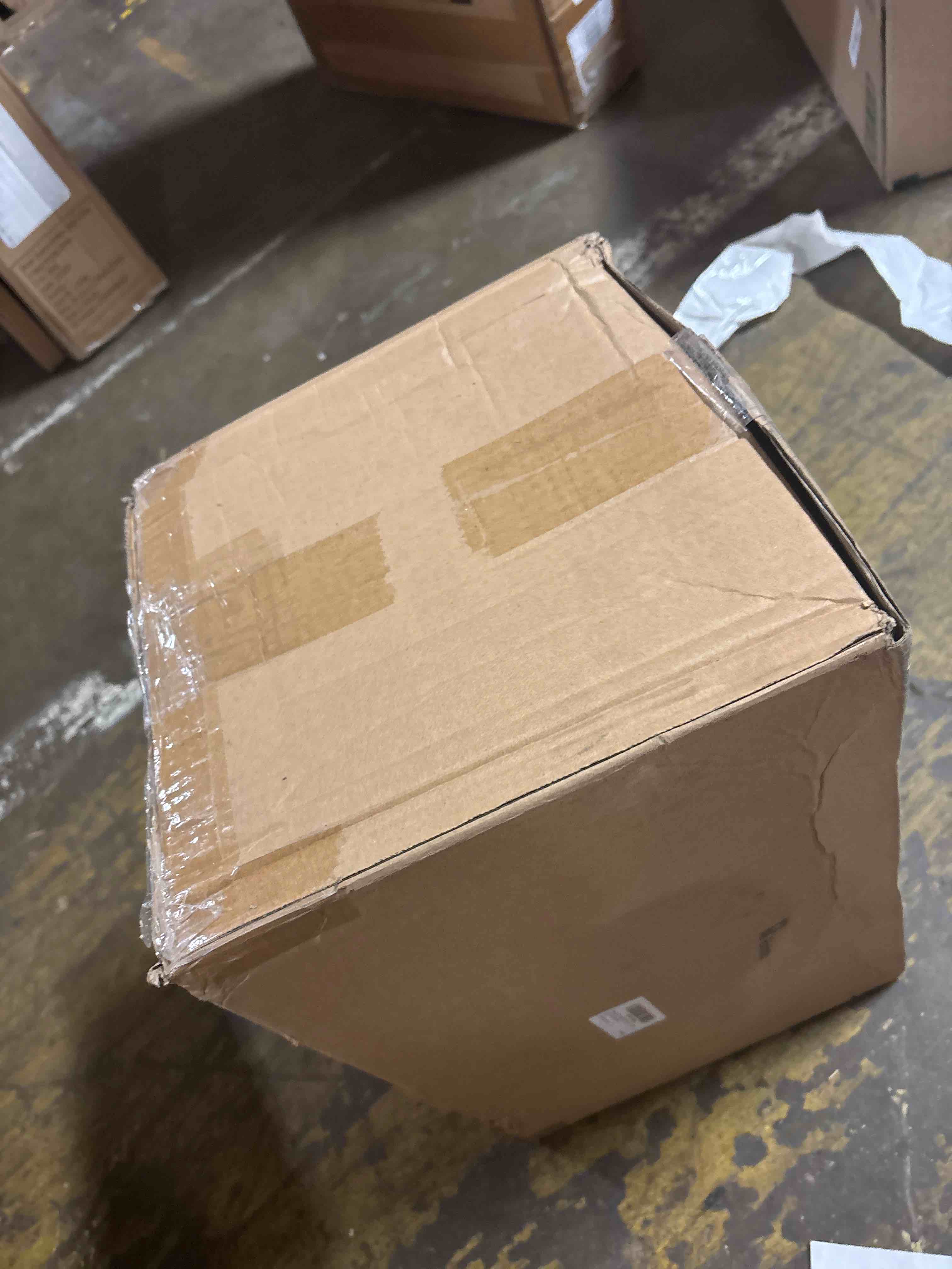 https://s3.amazonaws.com/lotting-images-prod/phillipi/BRN3611329_1758809380826.jpeg