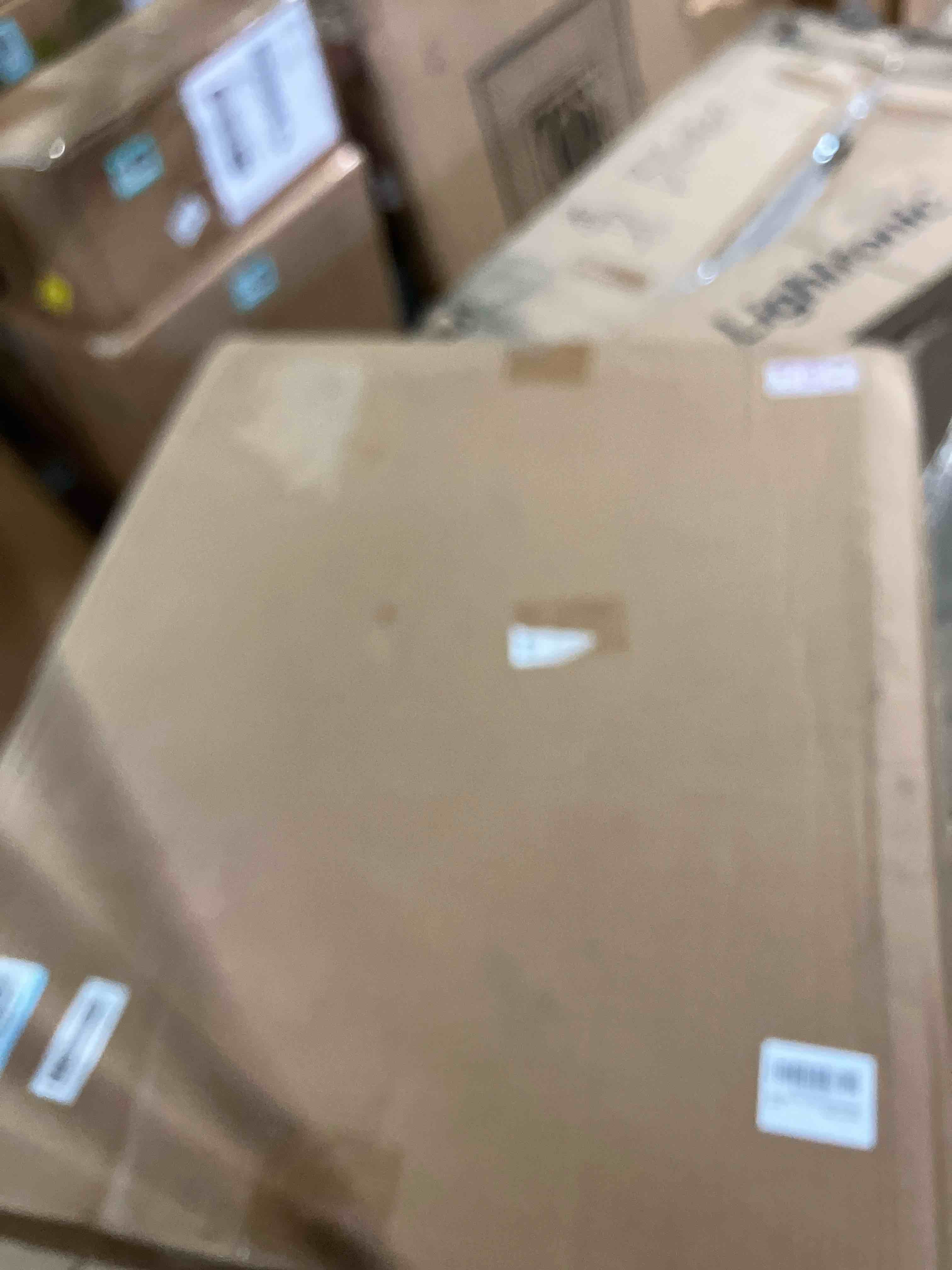 https://s3.amazonaws.com/lotting-images-prod/phillipi/BRN3611412_1758826169118.jpeg