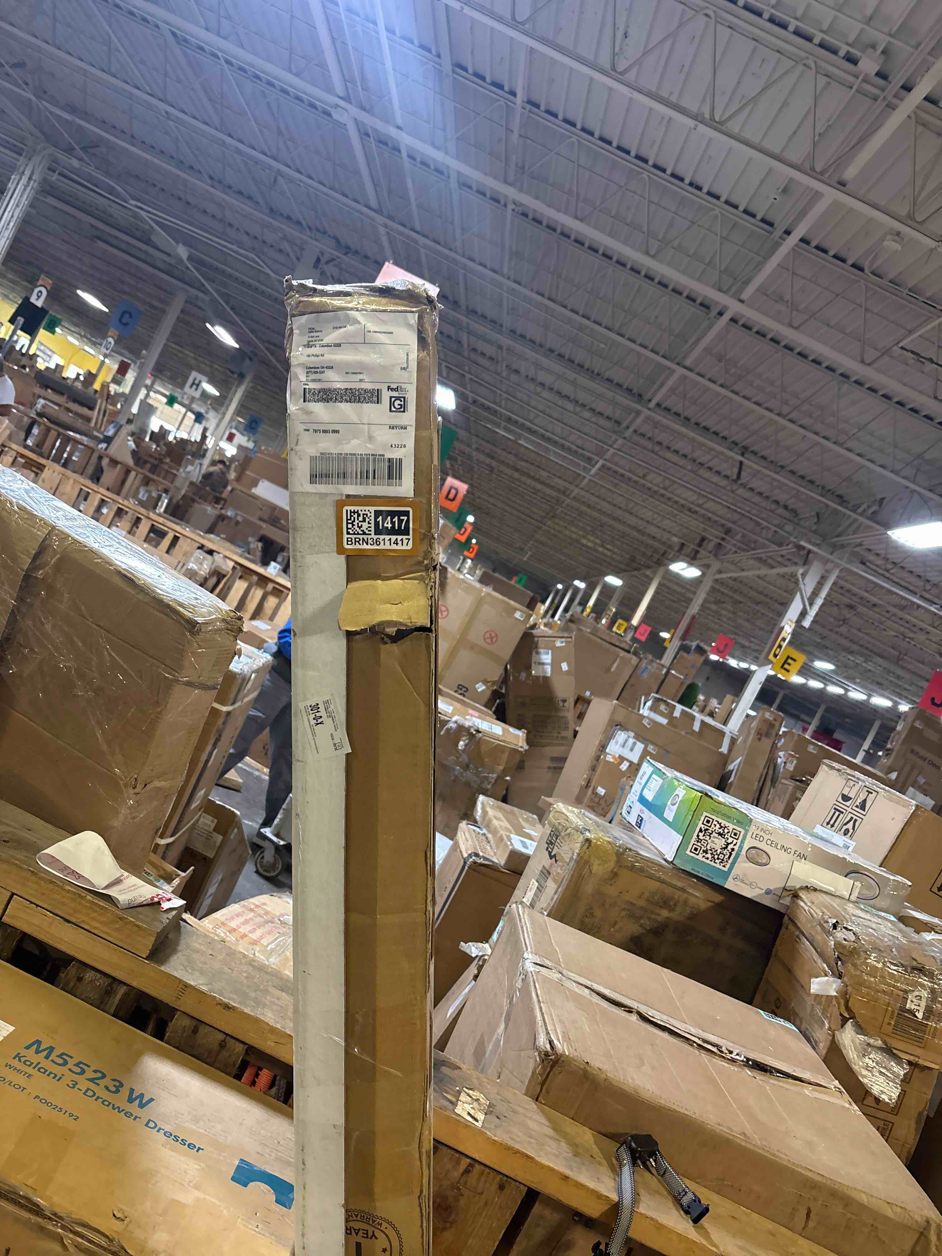 https://s3.amazonaws.com/lotting-images-prod/phillipi/BRN3611417_1758823701836.jpeg