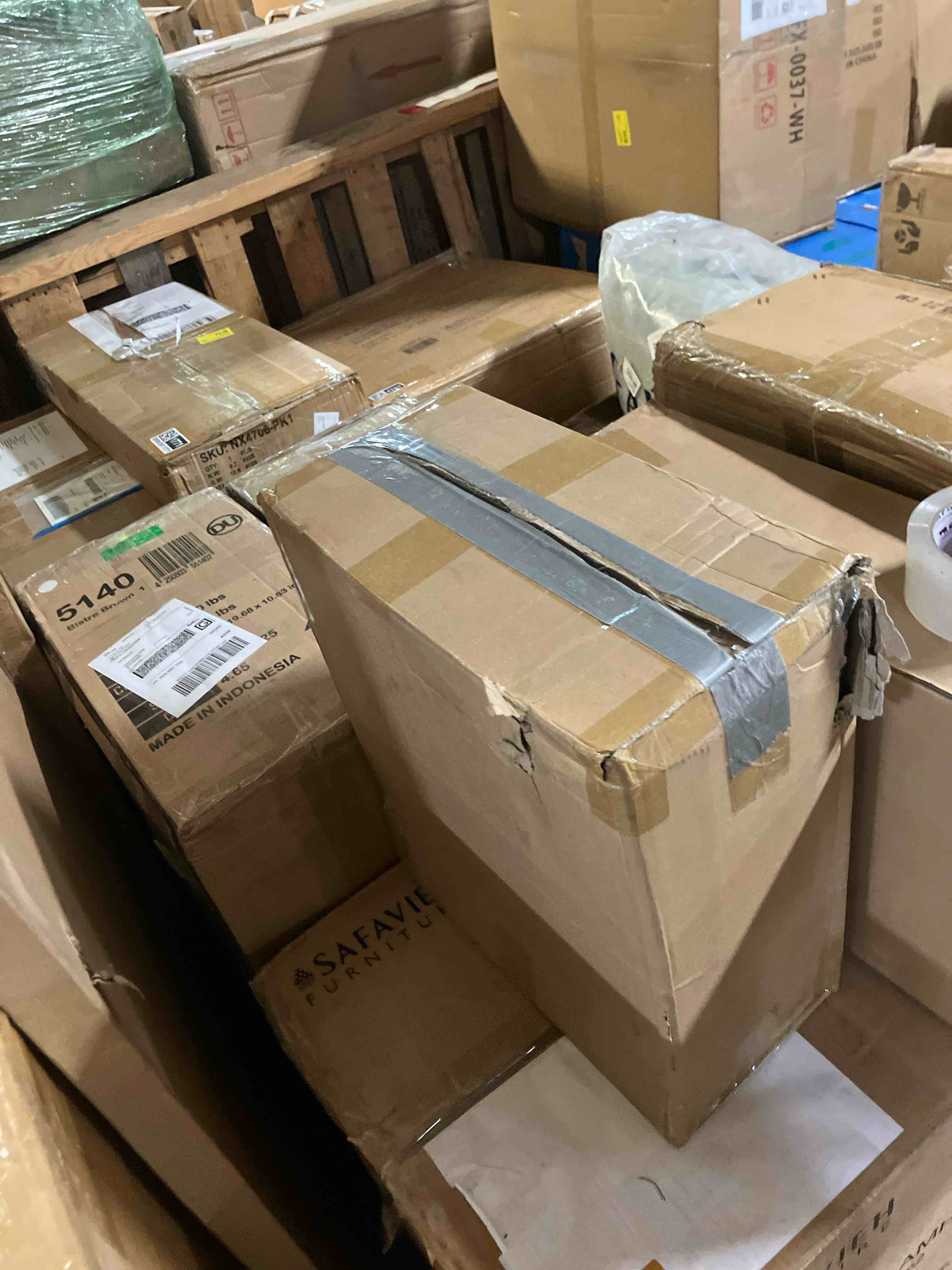 https://s3.amazonaws.com/lotting-images-prod/phillipi/BRN3611780_1759349417588.jpeg