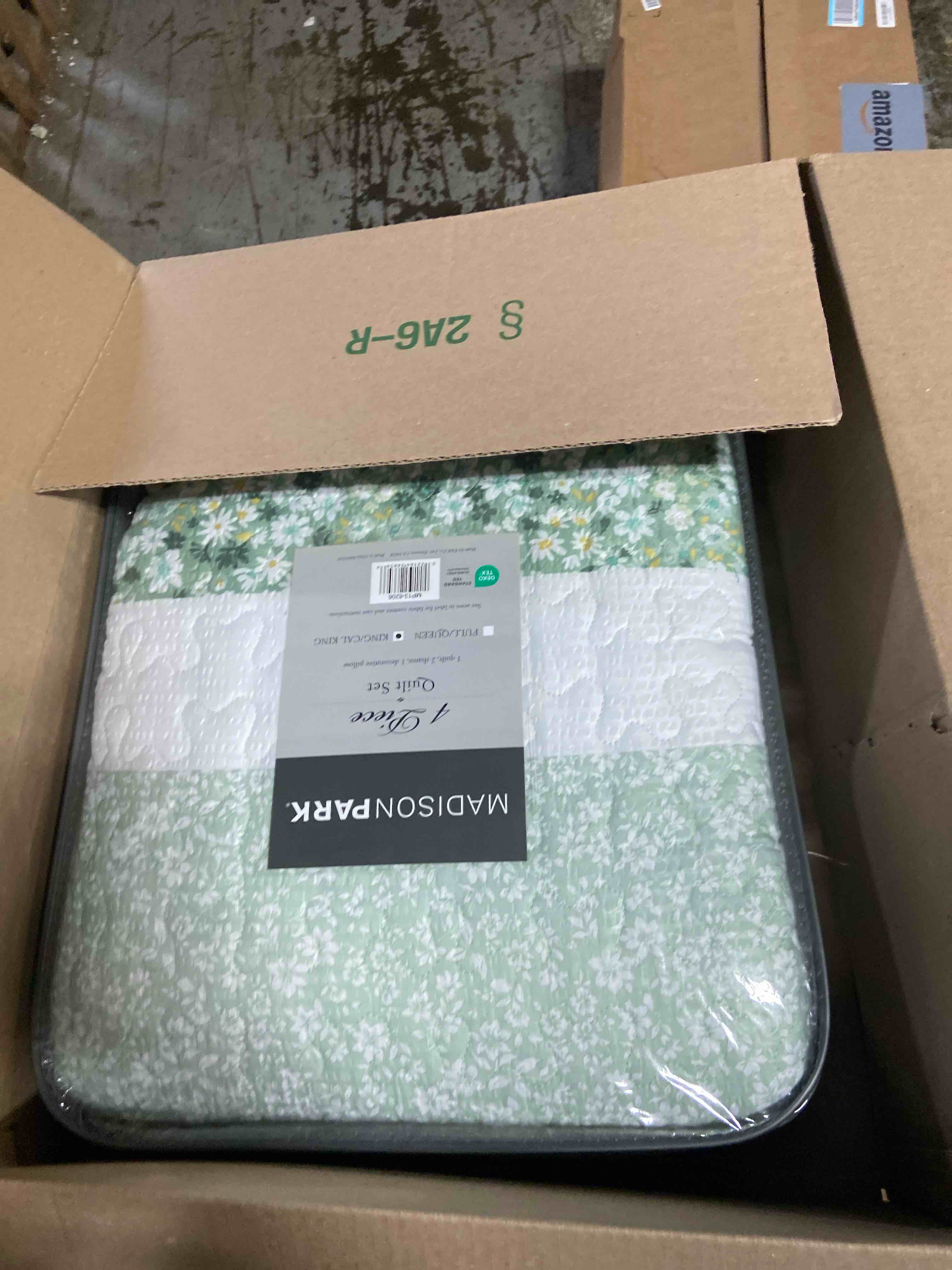 Condition photo showing New/Like New for Madison Park Quilt Set, Seersucker Floral Coverlet for King Size Bed, All Season Lightweight Bedding, Farmhouse Quilt Set, Vermicelli Quilting, Throw Pillow, Caralie, King/Cal King Green 4 Piece