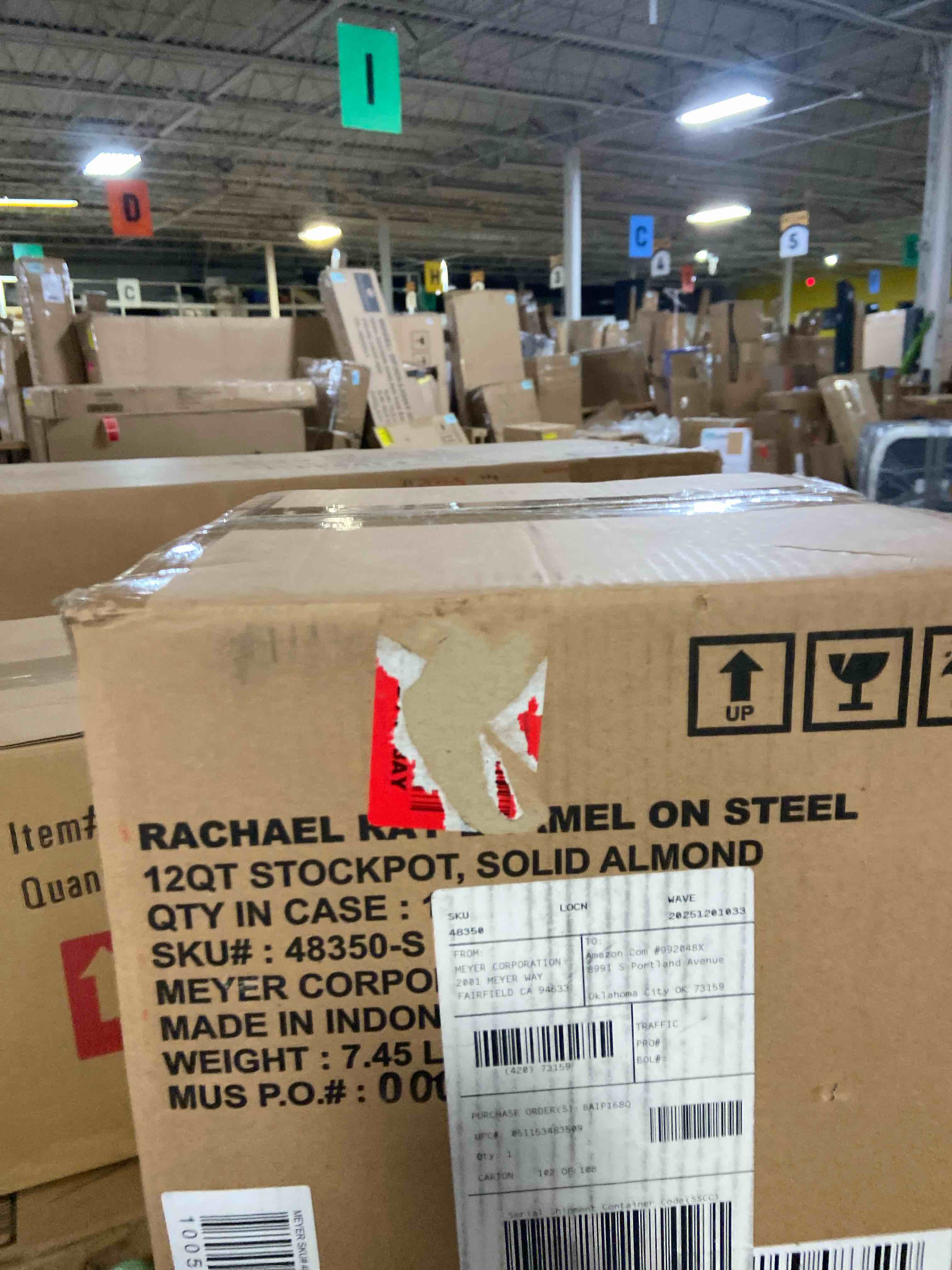 Condition photo showing New/Like New for Rachael Ray Enamel on Steel Stockpot with Lid, Induction Suitable, 12 Quart, Almond Cream