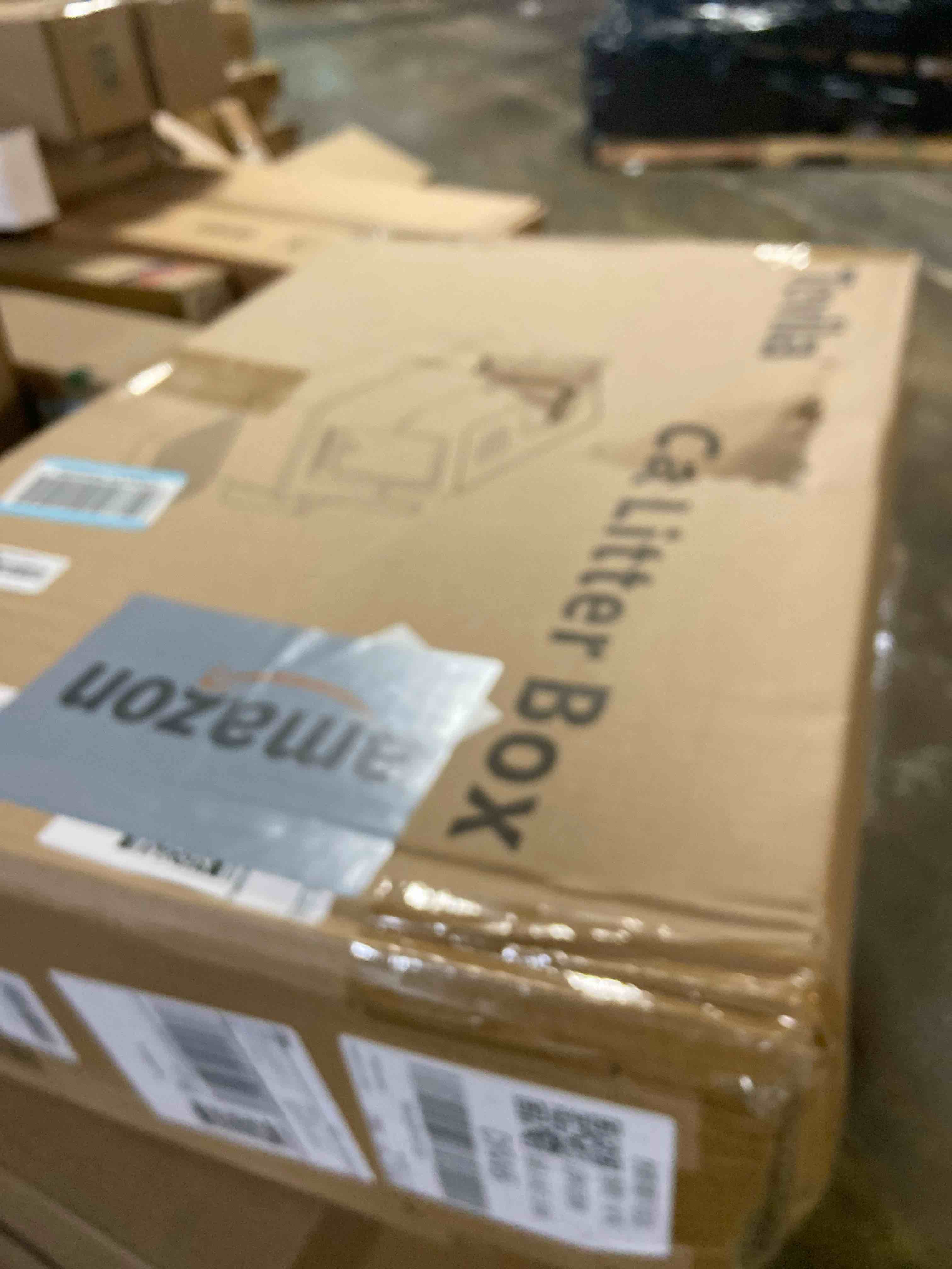 Condition photo showing New/Like New for Tevila Extra Large Stainless Steel Litter Box with Lid, High Sided Enclosed Metal Cat Litter Pan, Dog Proof Front Entry Top Exit, Odor Control Easy Clean Leak Proof, Includes Mat, Scoop & Step, Black