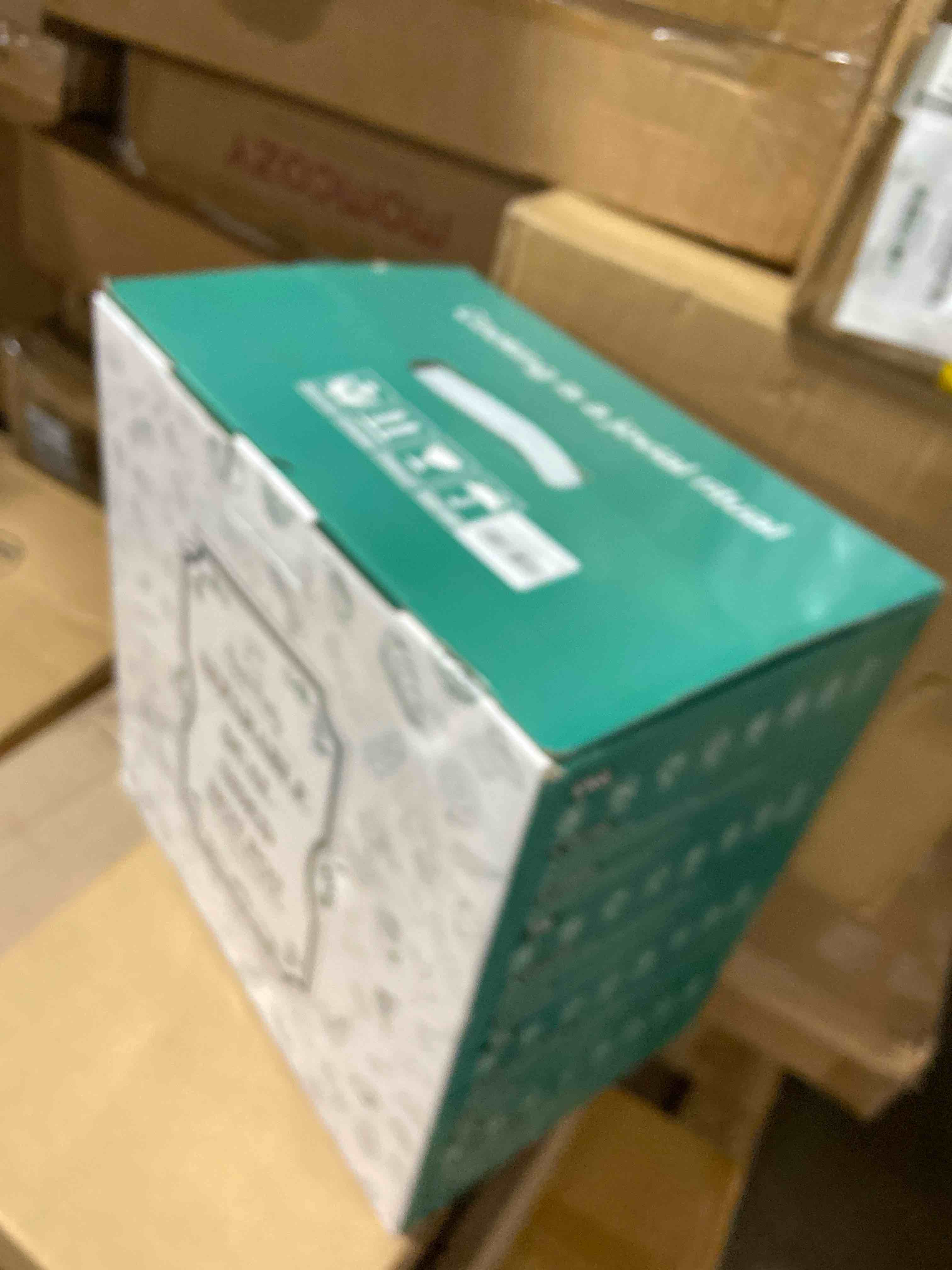 Condition photo showing New/Like New for Food Party Hot Pot Electric Hotpot Separable Shabu Shabu Pot with Divider Hotpot Cooker Electric Dual Sided 110V 1350W Non-Stick 4L Fondue Pot for 2-6 People