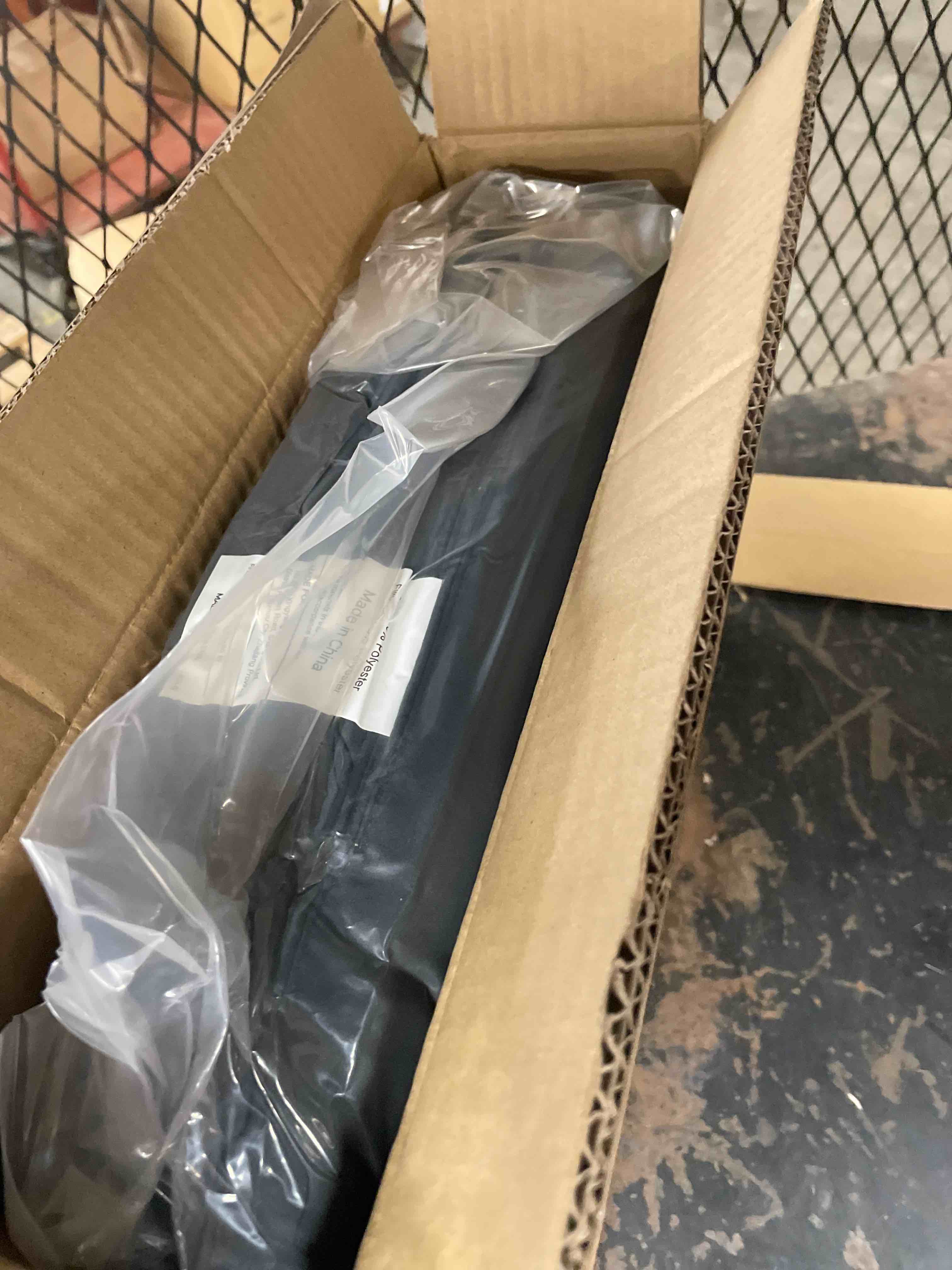 Condition photo showing New/Like New for HORIMOTE HOME Quilt Set Queen Size Grey, Classic Geometric Diamond Stitched Pattern, Microfiber Ultra Soft Lightweight Bedspread Coverlet for All Season, 3 Piece Includes 1 Quilt and 2 Shams Dark Grey 2 Full/Queen(90" x 96")