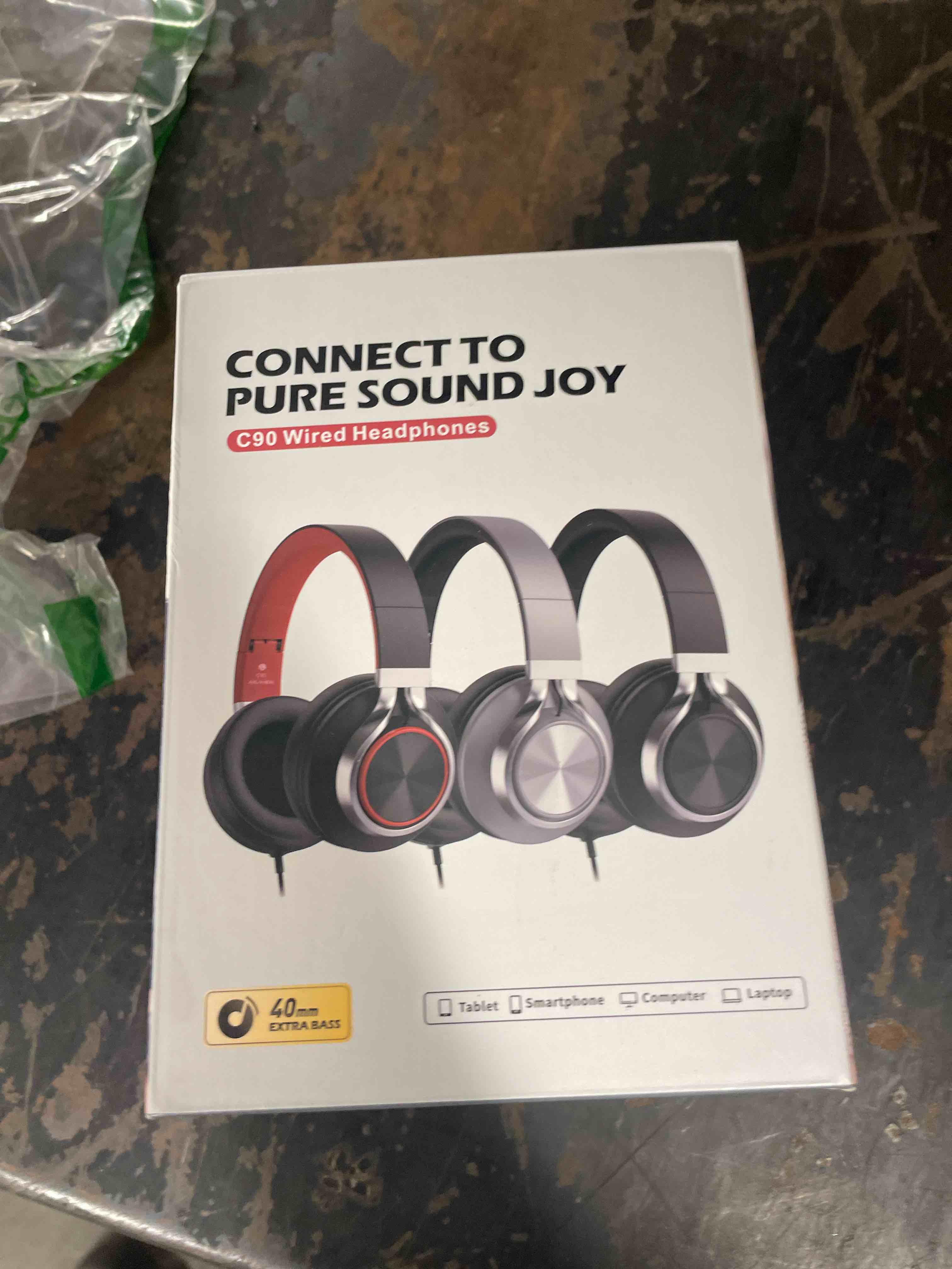 Condition photo showing New/Like New for AILIHEN Wired Headphones with Microphone, Over-Ear Foldable Corded Head Phones with Volume Control 3.5mm Jack for Teens Adult Smartphones Chromebook (Red)