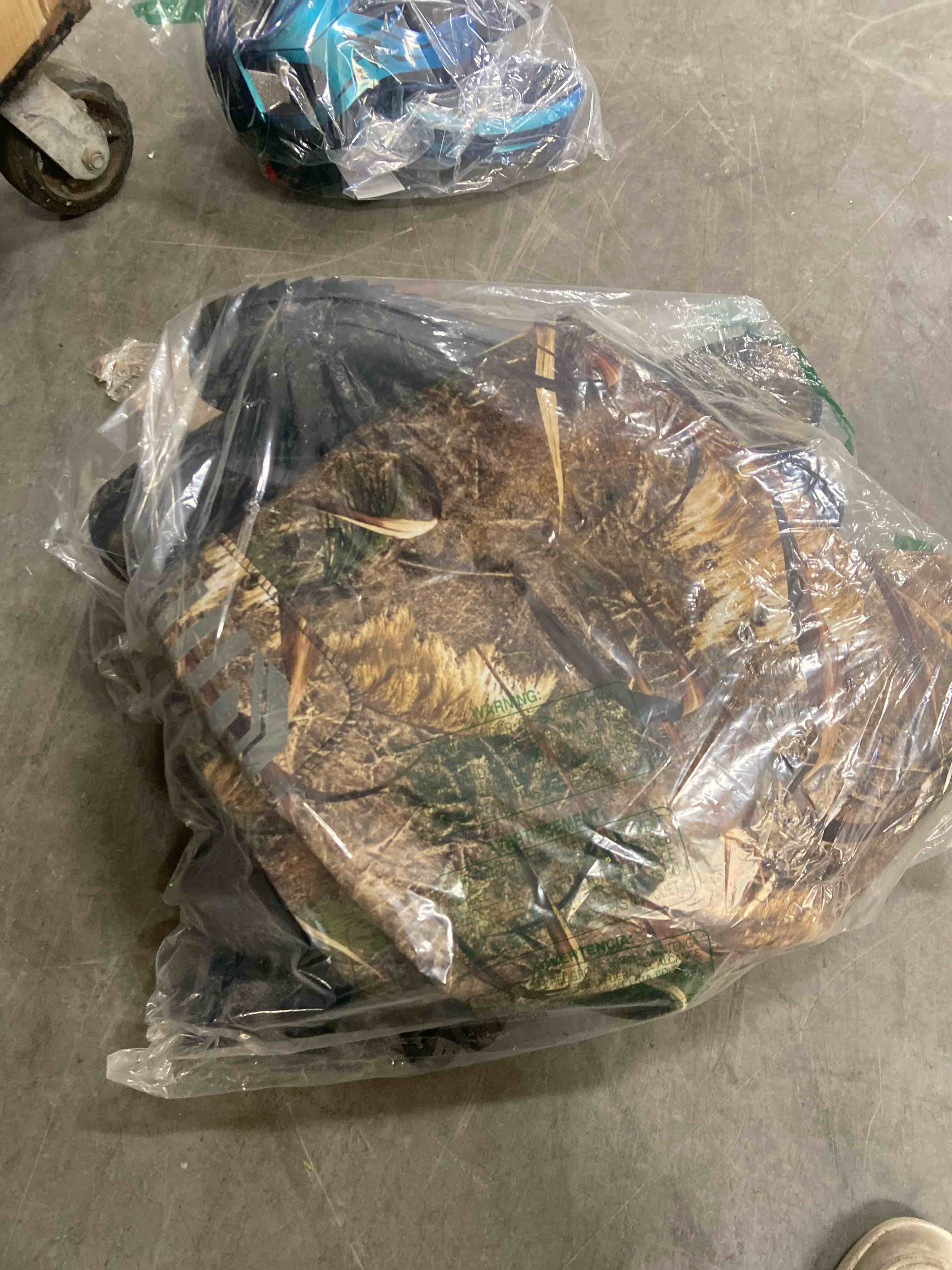 Condition photo showing Good Condition for LaCrosse unisex-adult Wetlands Insulated Realtree Max-5 1600g