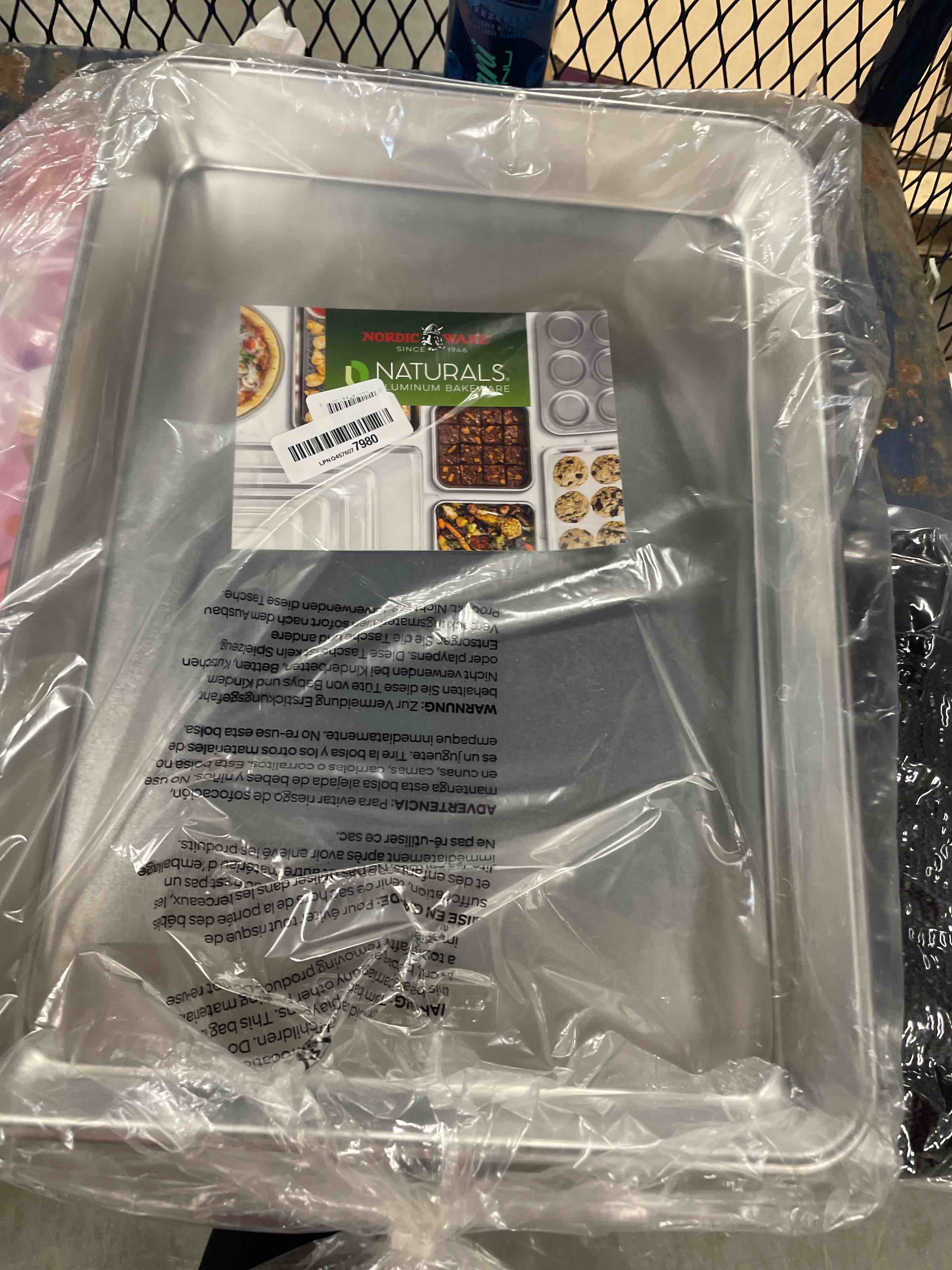 Condition photo showing New/Like New for Nordic Ware Natural High Sided Sheet Cake Pan, Silver High Sided with Lid