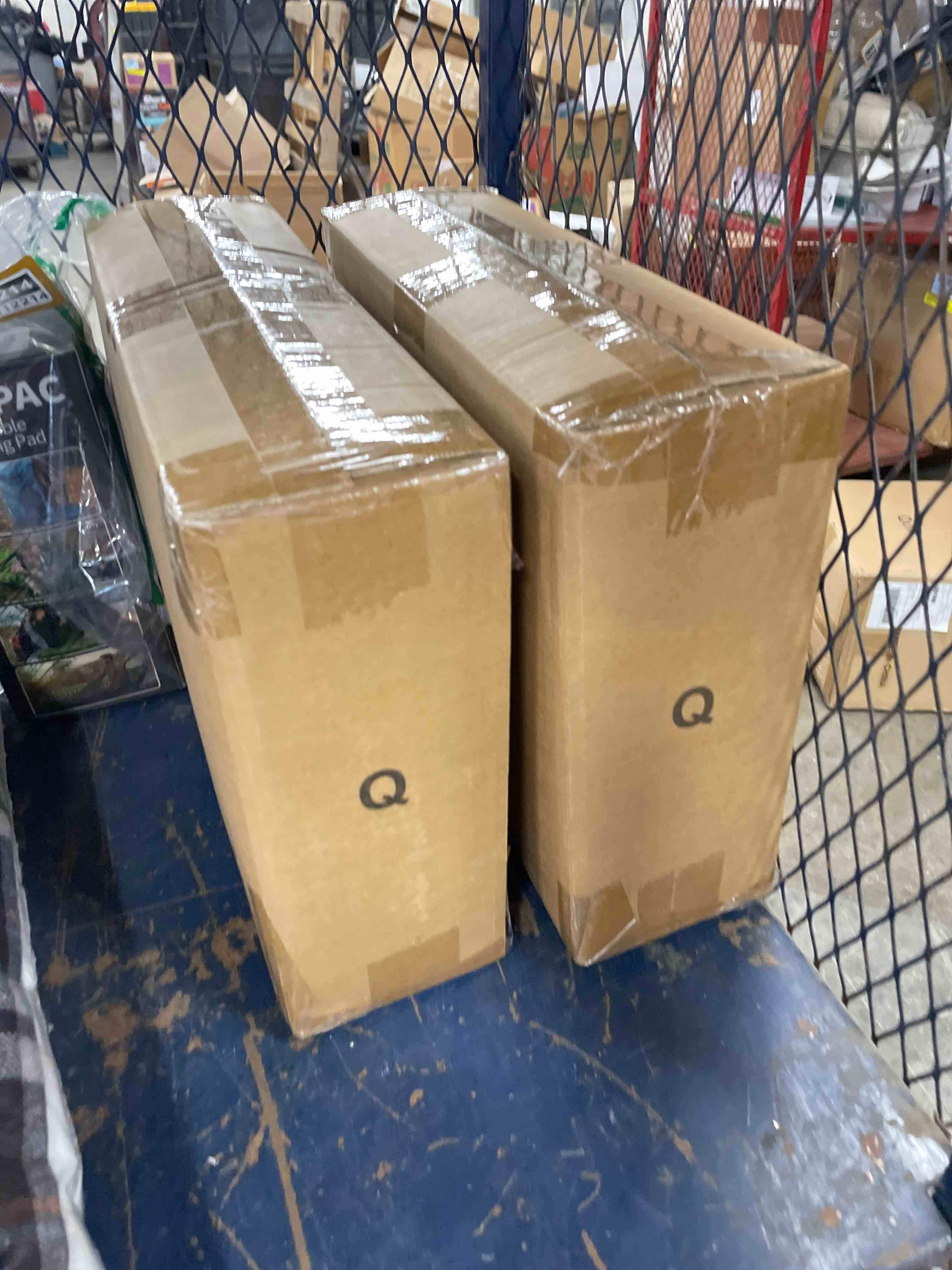 Condition photo showing New/Like New for HORIMOTE HOME Quilt Set Queen Size Grey, Classic Geometric Diamond Stitched Pattern, Microfiber Ultra Soft Lightweight Bedspread Coverlet for All Season, 3 Piece Includes 1 Quilt and 2 Shams Dark Grey 2 Full/Queen(90" x 96")