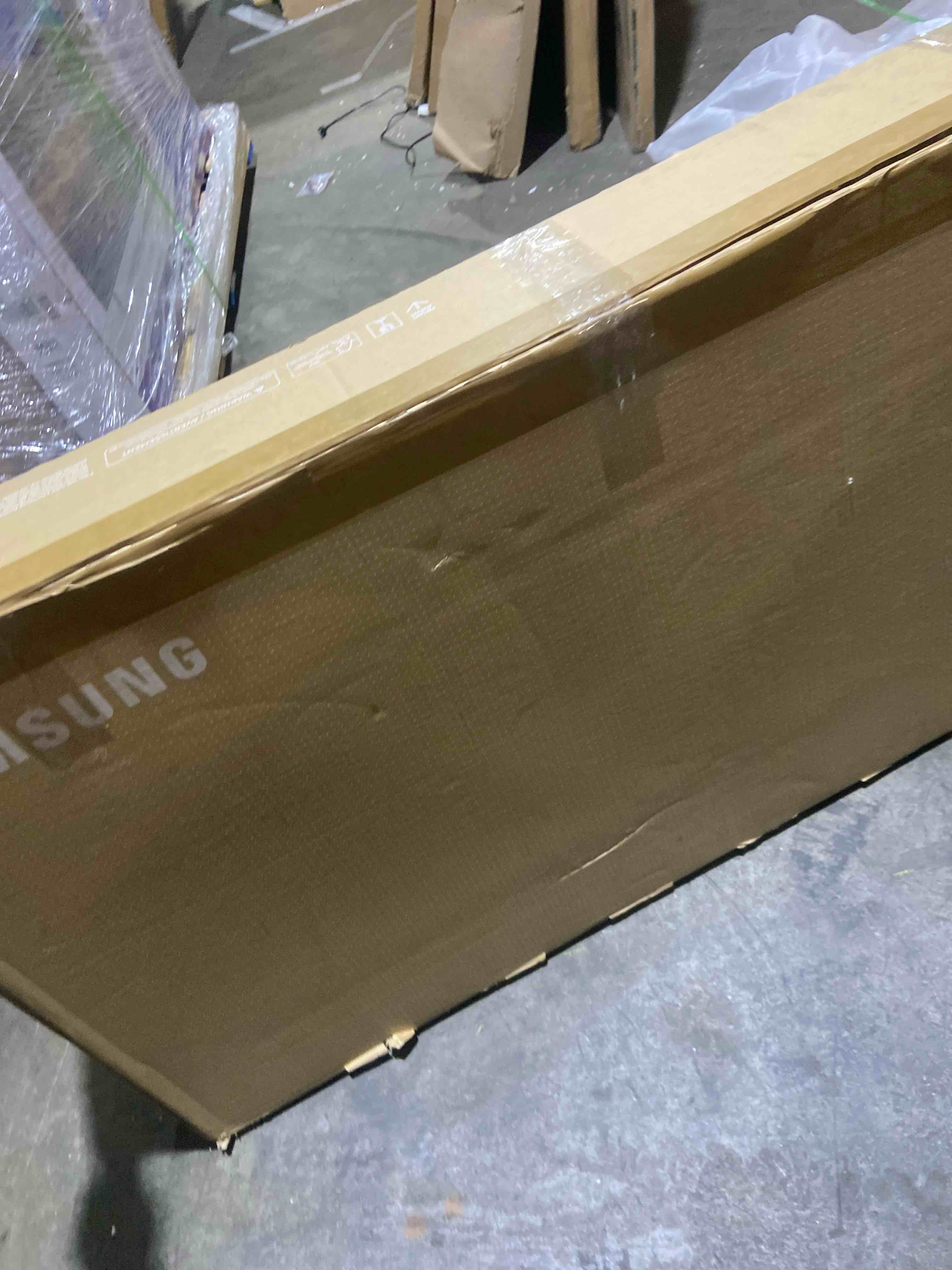 Condition photo showing New/Like New for Samsung 43” Smart Monitor M7 (M70F) 4K UHD Display, Samsung Vision AI, Smart TV Apps, Gaming Hub, USB-C, HDMI and USB-A, Black, LS43FM702UNXZA, 2025