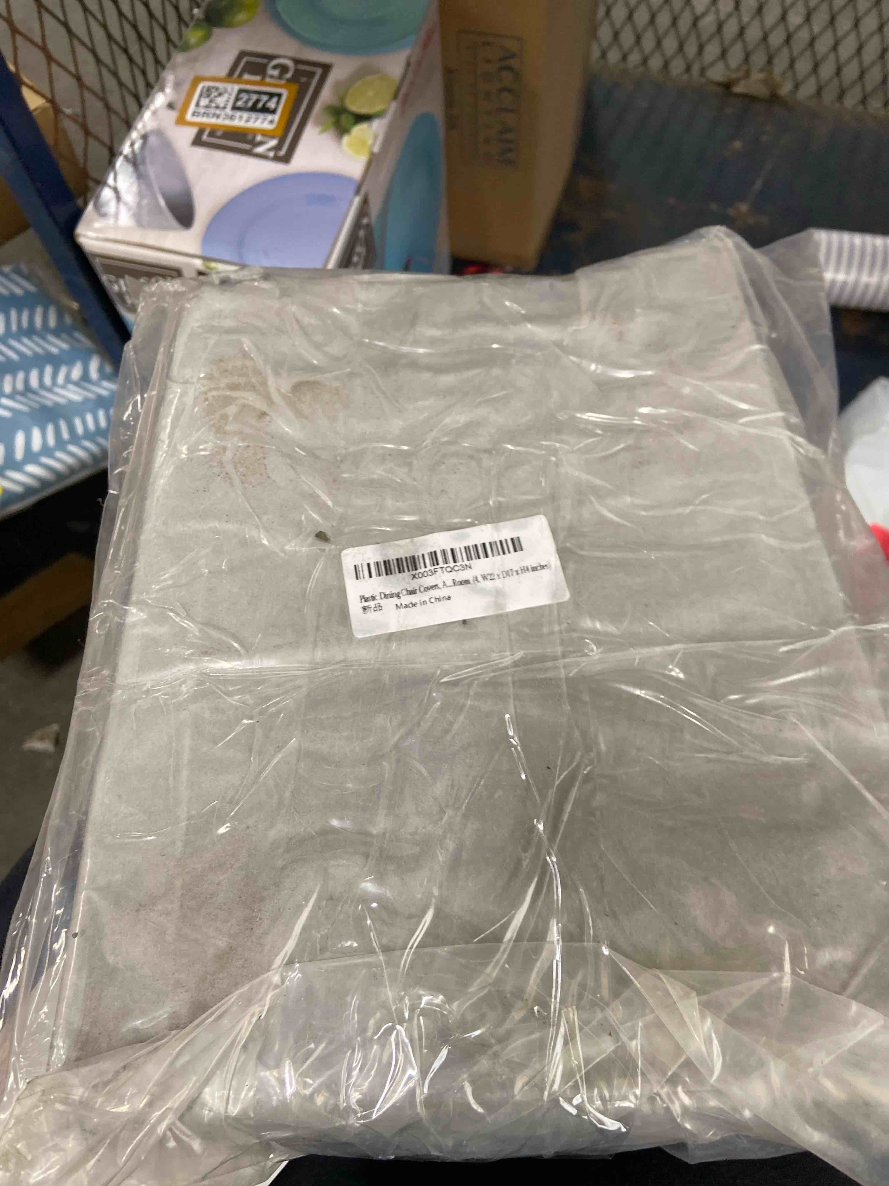 Condition photo showing New/Like New for 4 pack large plastic chair covers for dining room, clear chair seat protectors with adjustable belt strap fits 18” – 22” seats, waterproof & scratch resistant heavy duty pvc dining chair covers 4 w22 x d17 x h4 inches